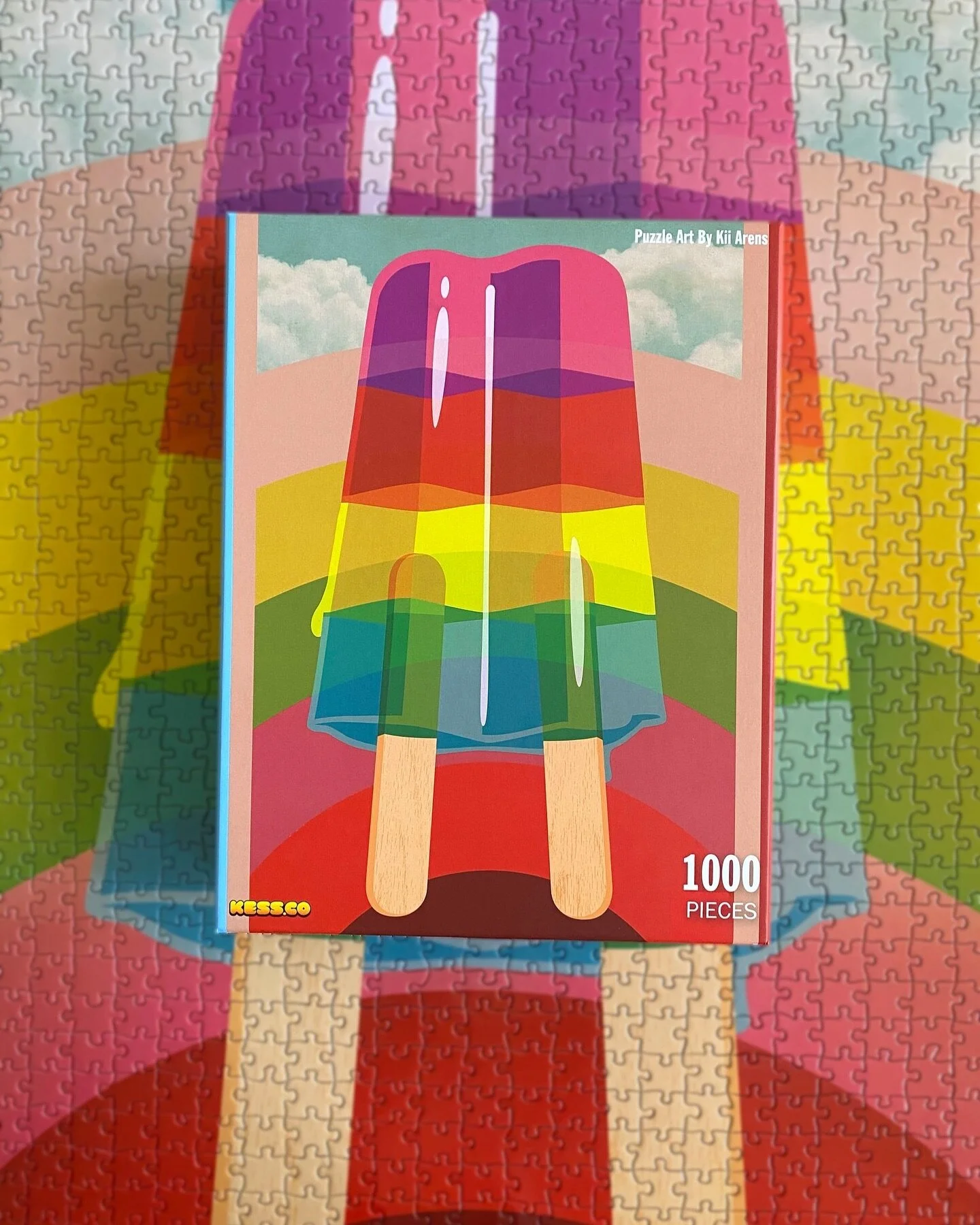 Puzzling the day away with our Rainbow Popsicle puzzle 😍 🍦 🌈
What puzzle is on your to do plate next? 

#popsicles #colorful #artwork #puzzletime #puzzles #puzzle #puzzlelover