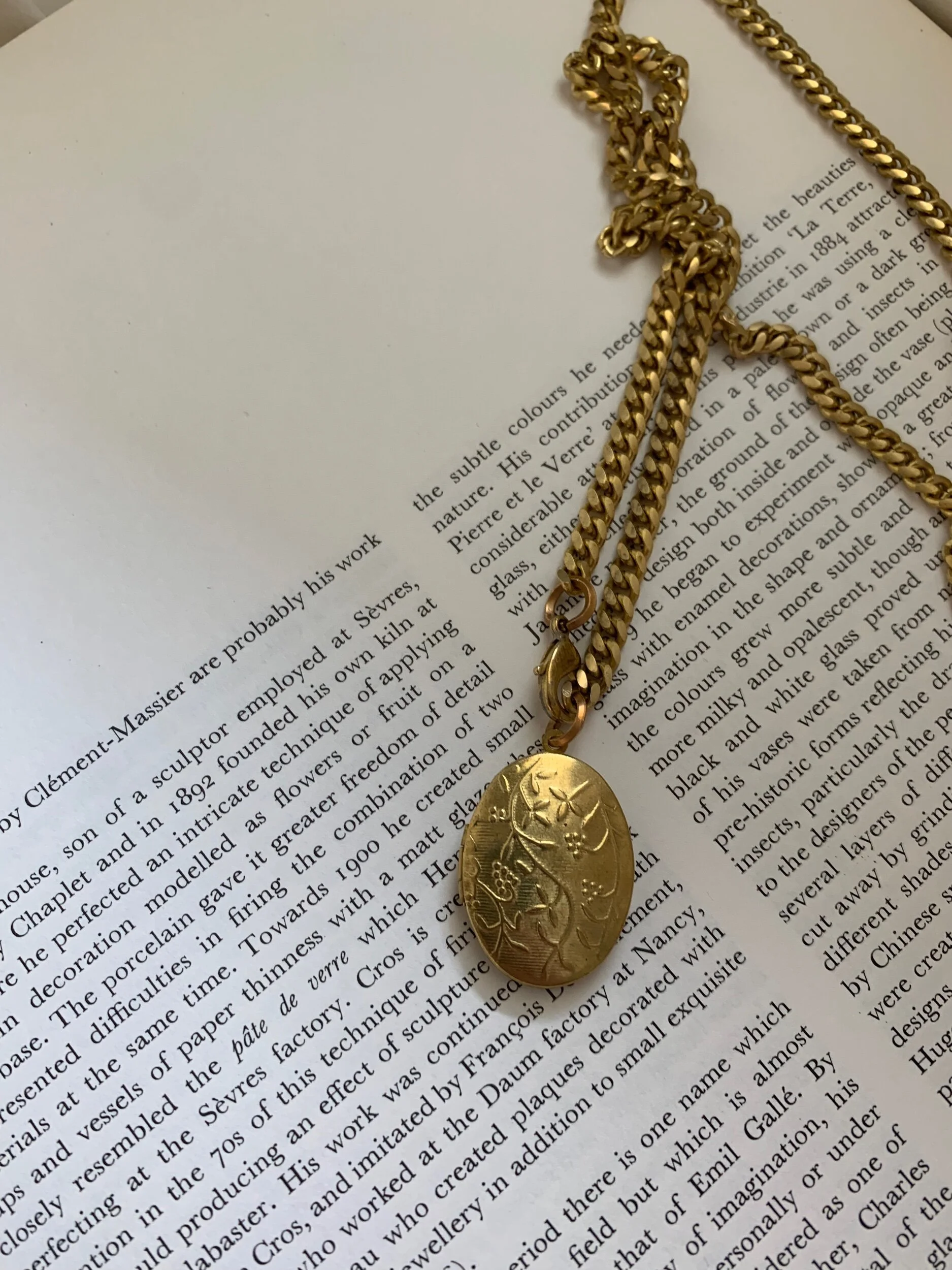 97DC2D28-61BA-41DB-9B0A-F9A9915FD1FA