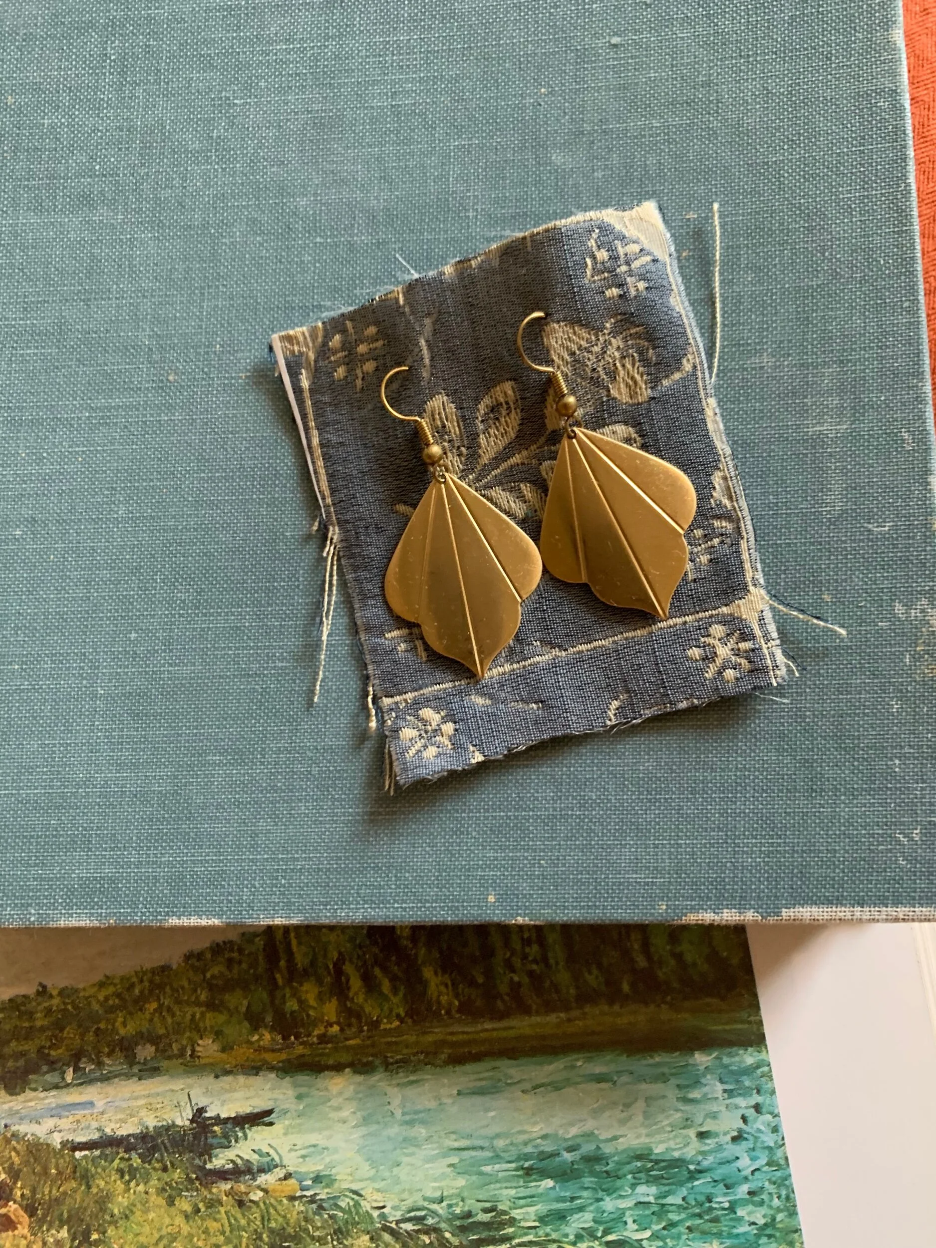 43CBC97F-31A9-4760-8DB2-5A1476D49235