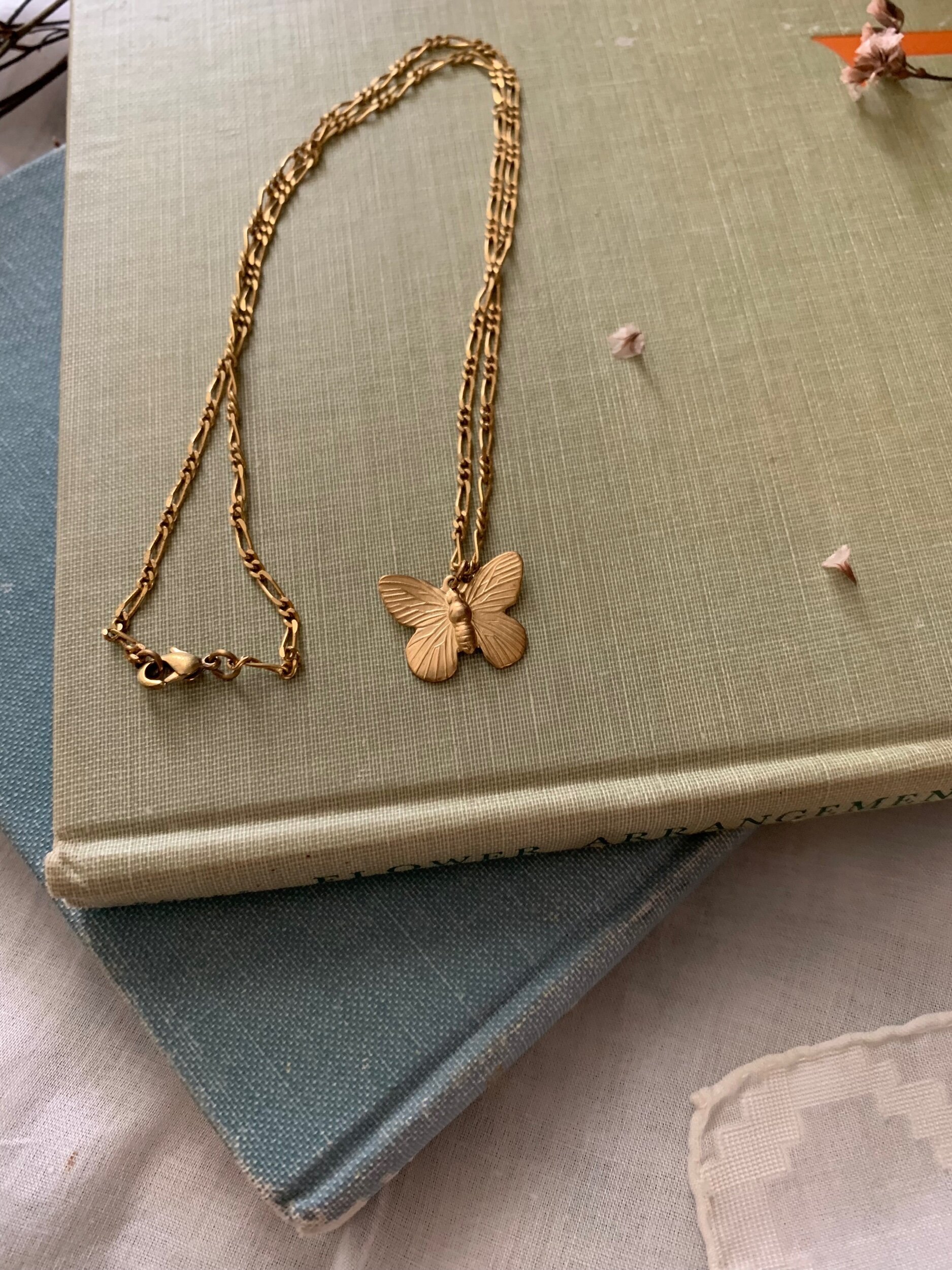 65B12329-F5B8-4EA7-99DA-33C25A061099