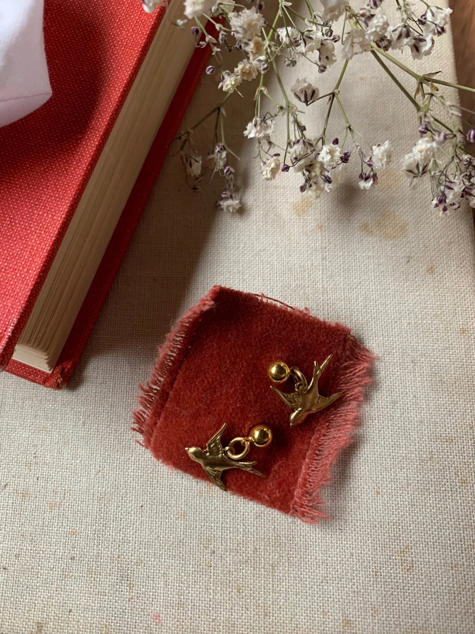 40EC8E56-CEFD-481C-A466-A348C329FE57