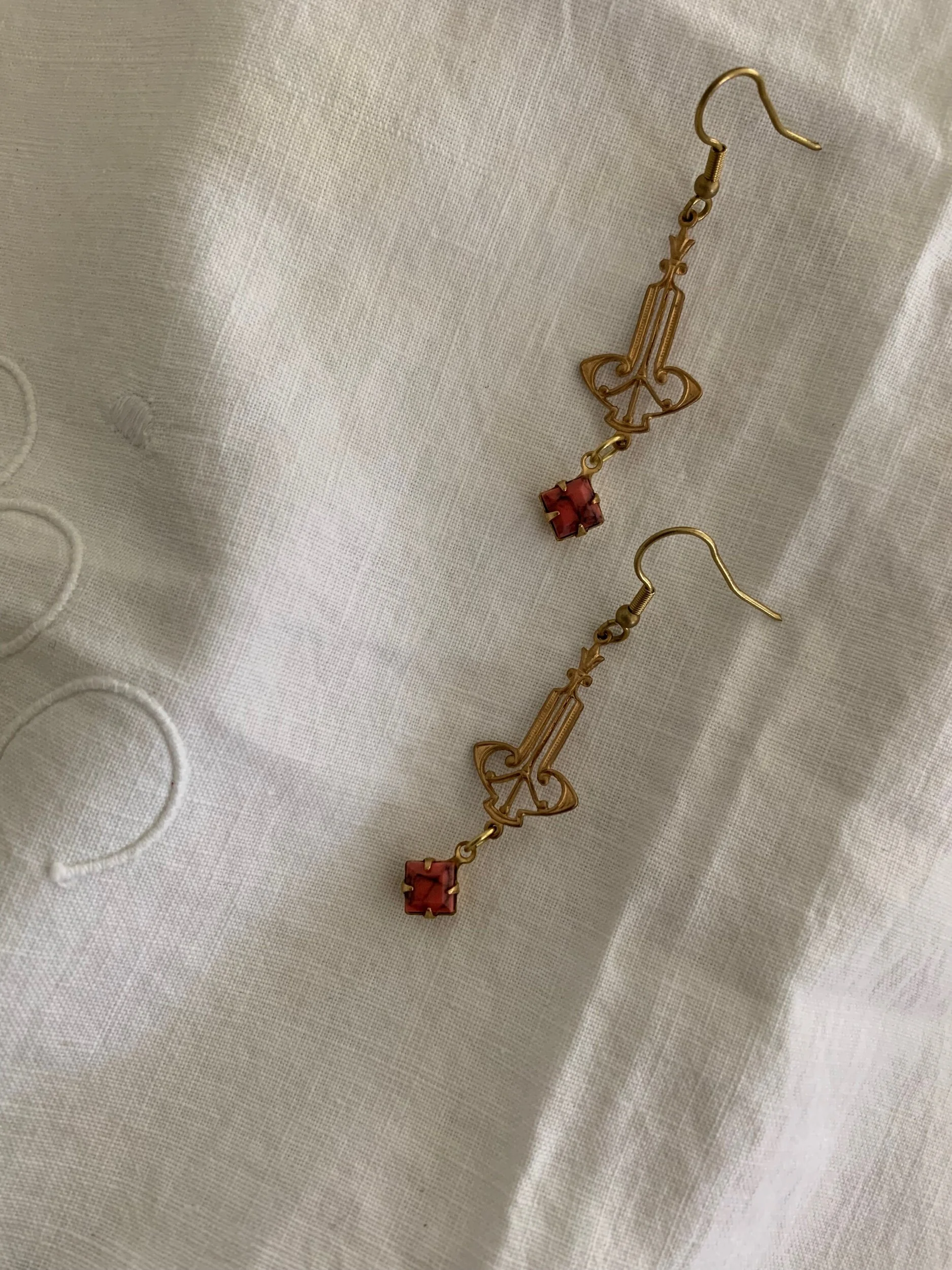 A524EB98-6B80-43AF-B486-E679BDBEDD87