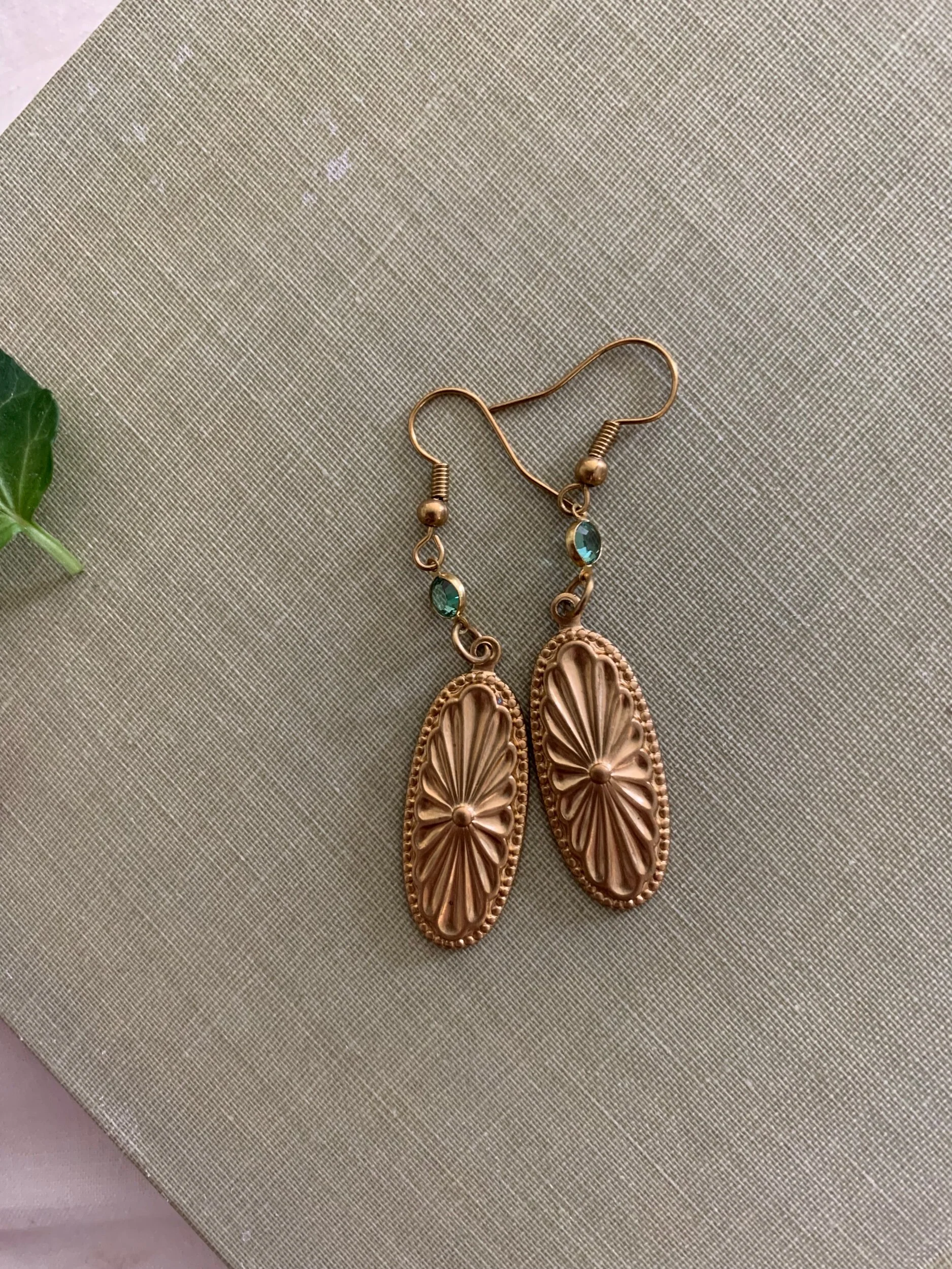 C9C540D5-1853-4C62-BDE9-47BDC26F54A6