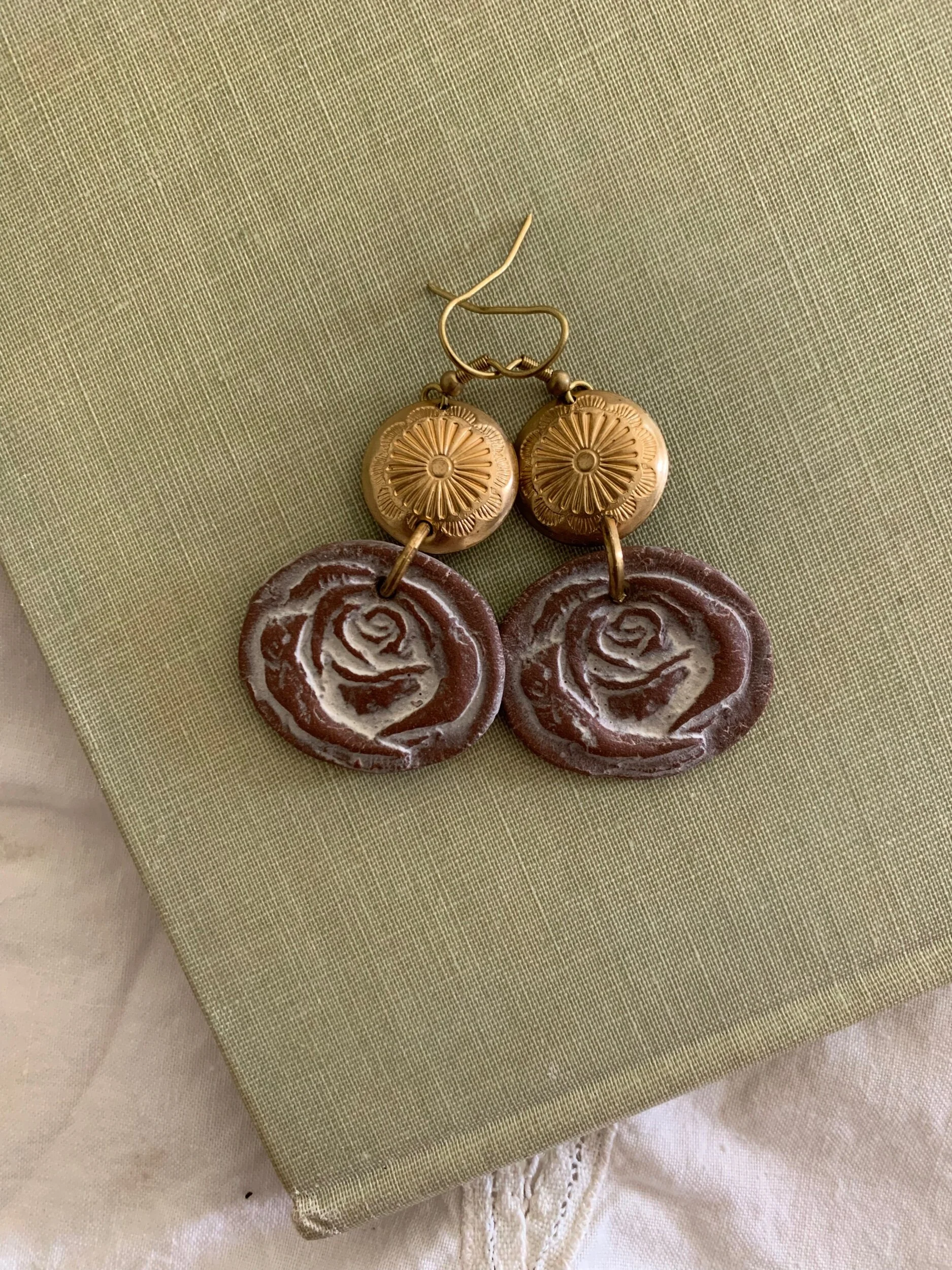 AFEA2164-F25A-4F7F-864A-437188C4FBC2