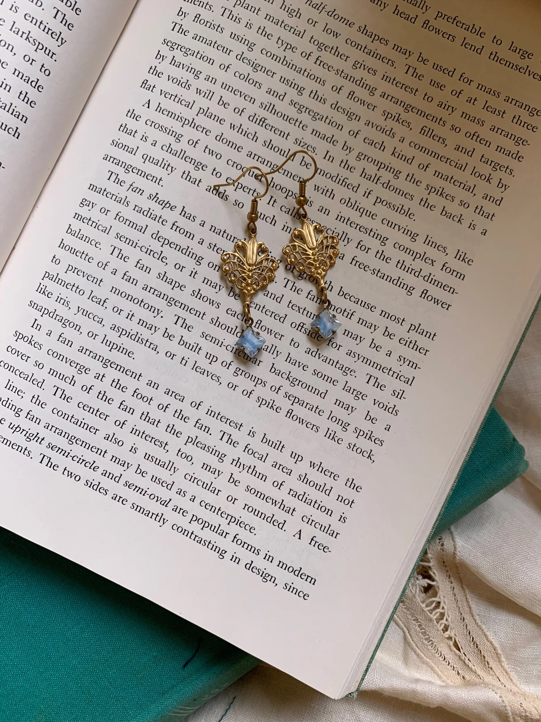 F6E02C8C-C3A6-4B8F-BC35-B195DDDF363C