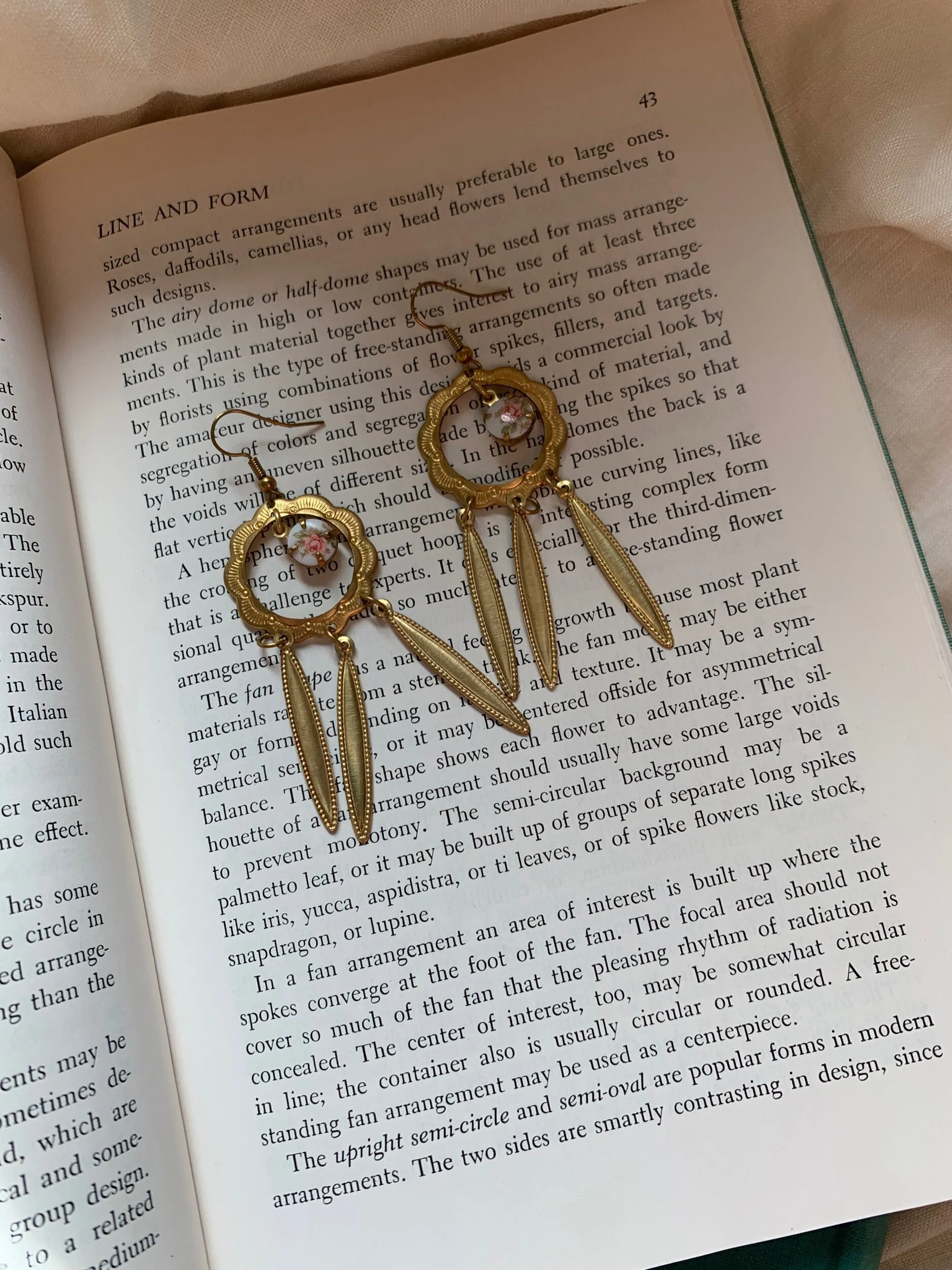 071CD894-DE03-4045-93D2-AB11502BB5A0