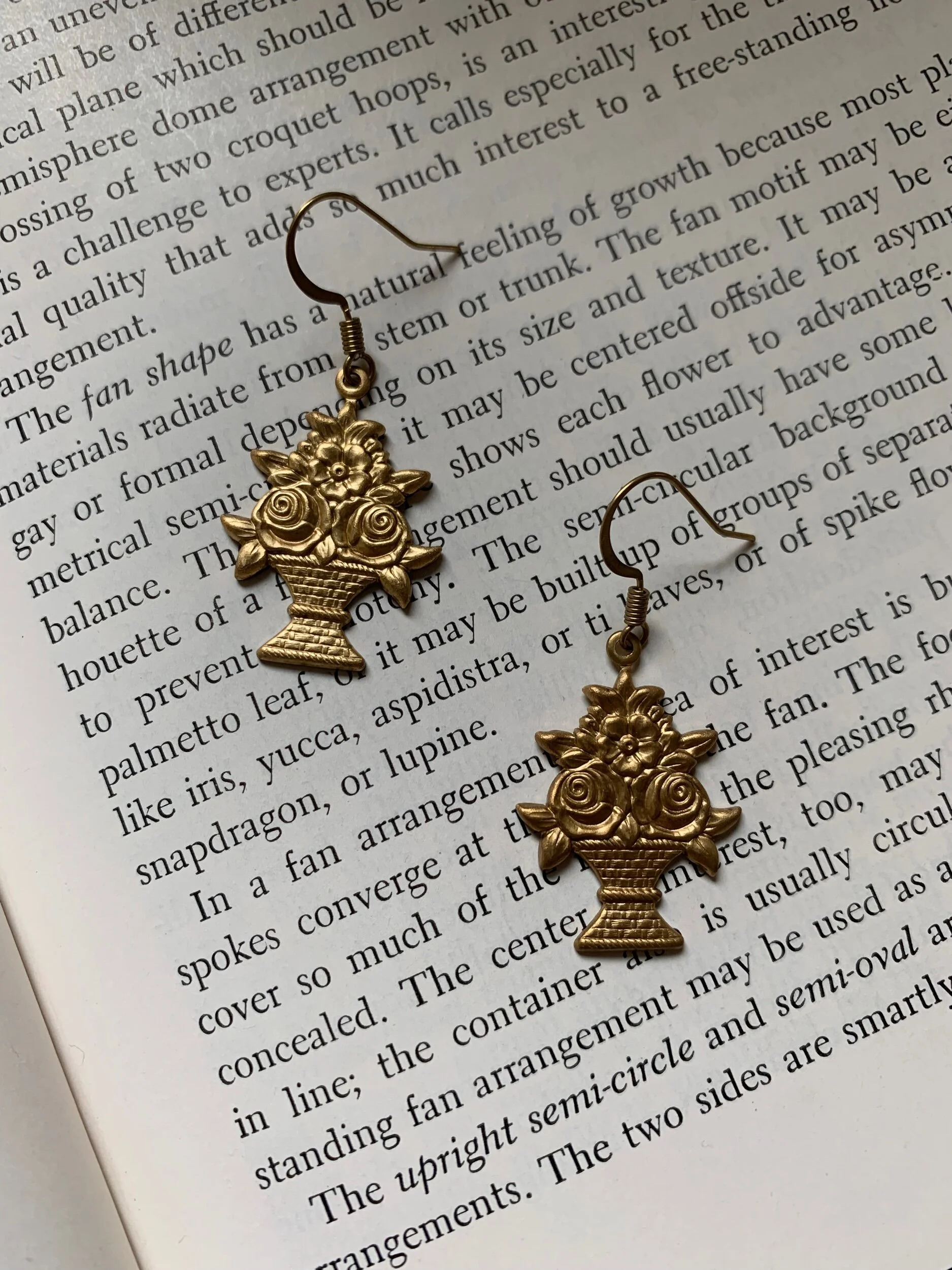 ECD87C38-8351-4D94-BC1A-8C1673F426C5