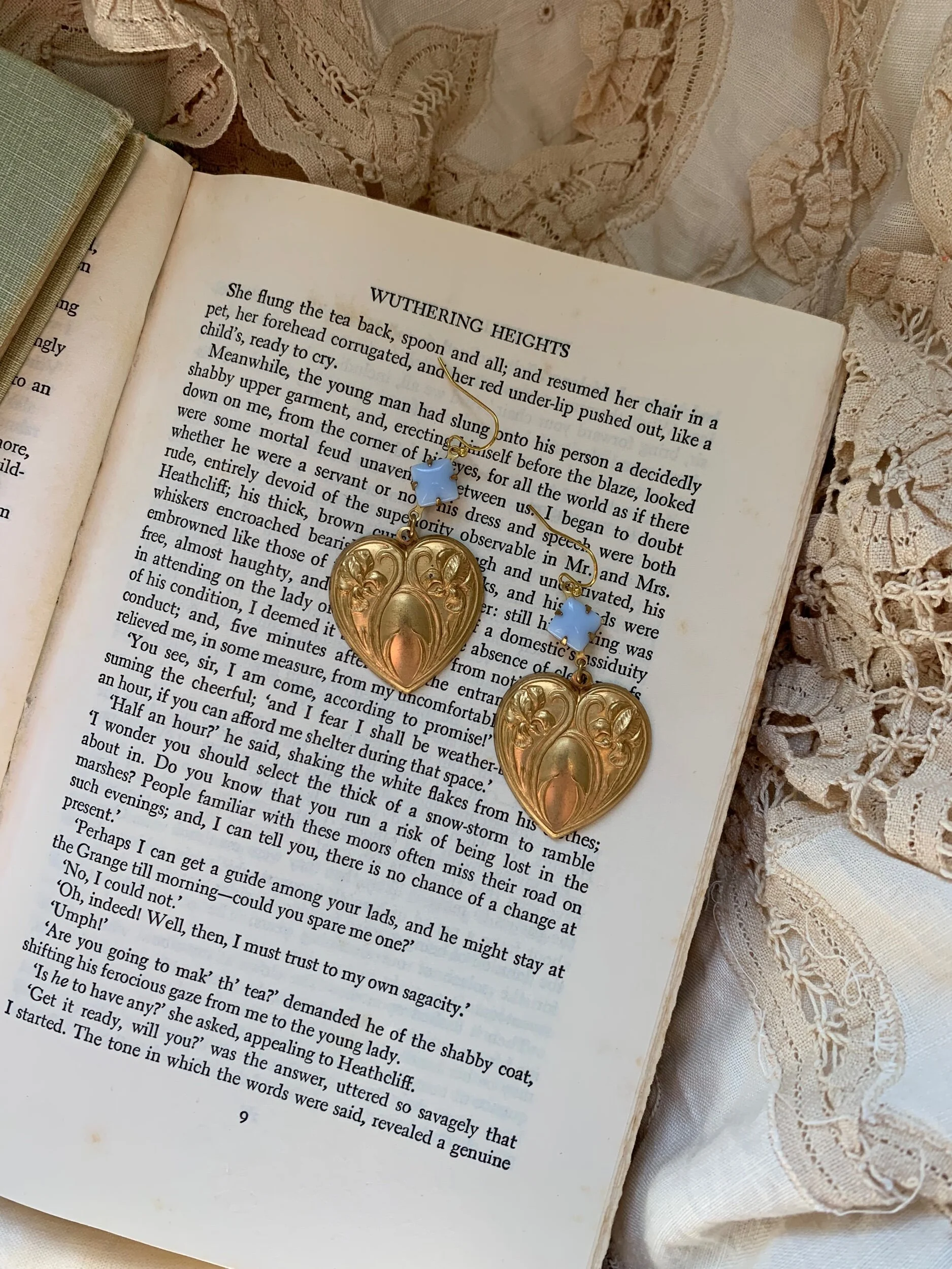 083B06C0-AFB2-405C-BAC7-38F0813688ED