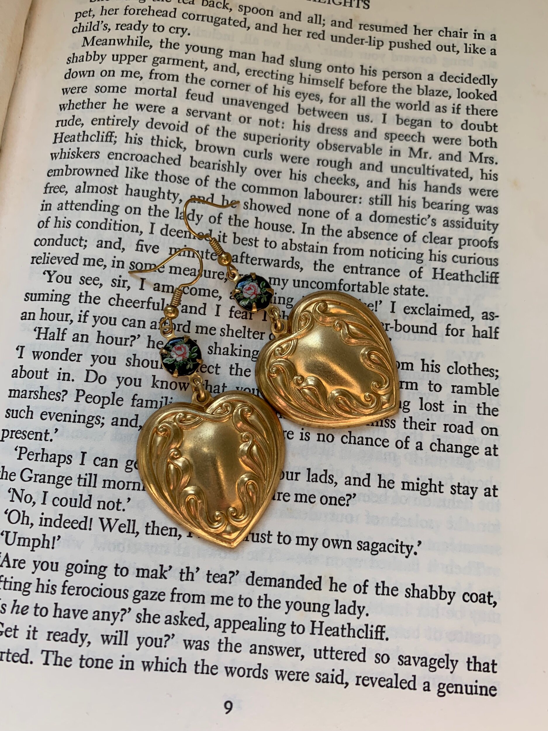 3DF3DF63-DF23-461A-AEB7-FC73DDE45714