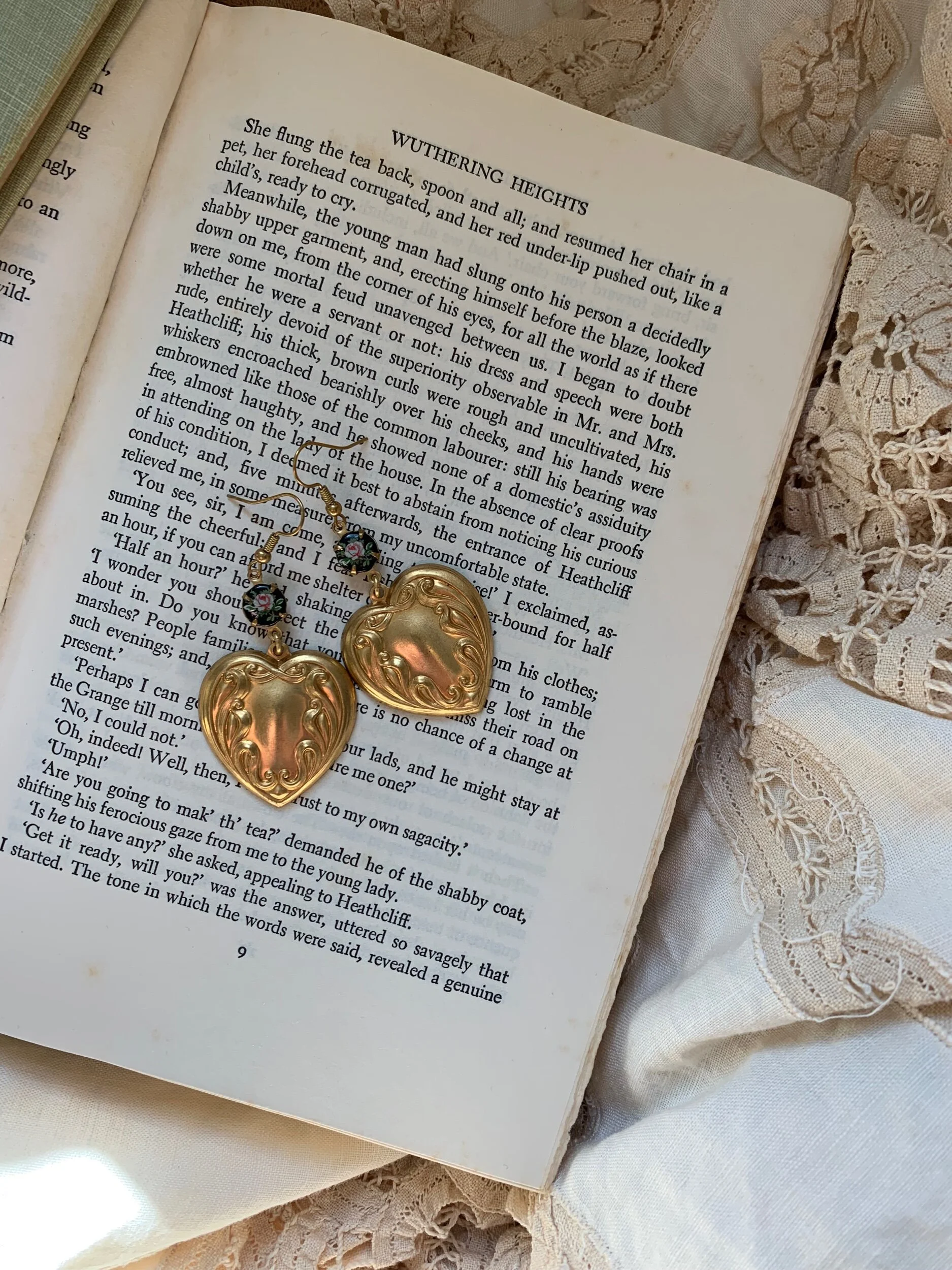 0CF3327B-45B7-4032-A032-7135B7CA0F0B