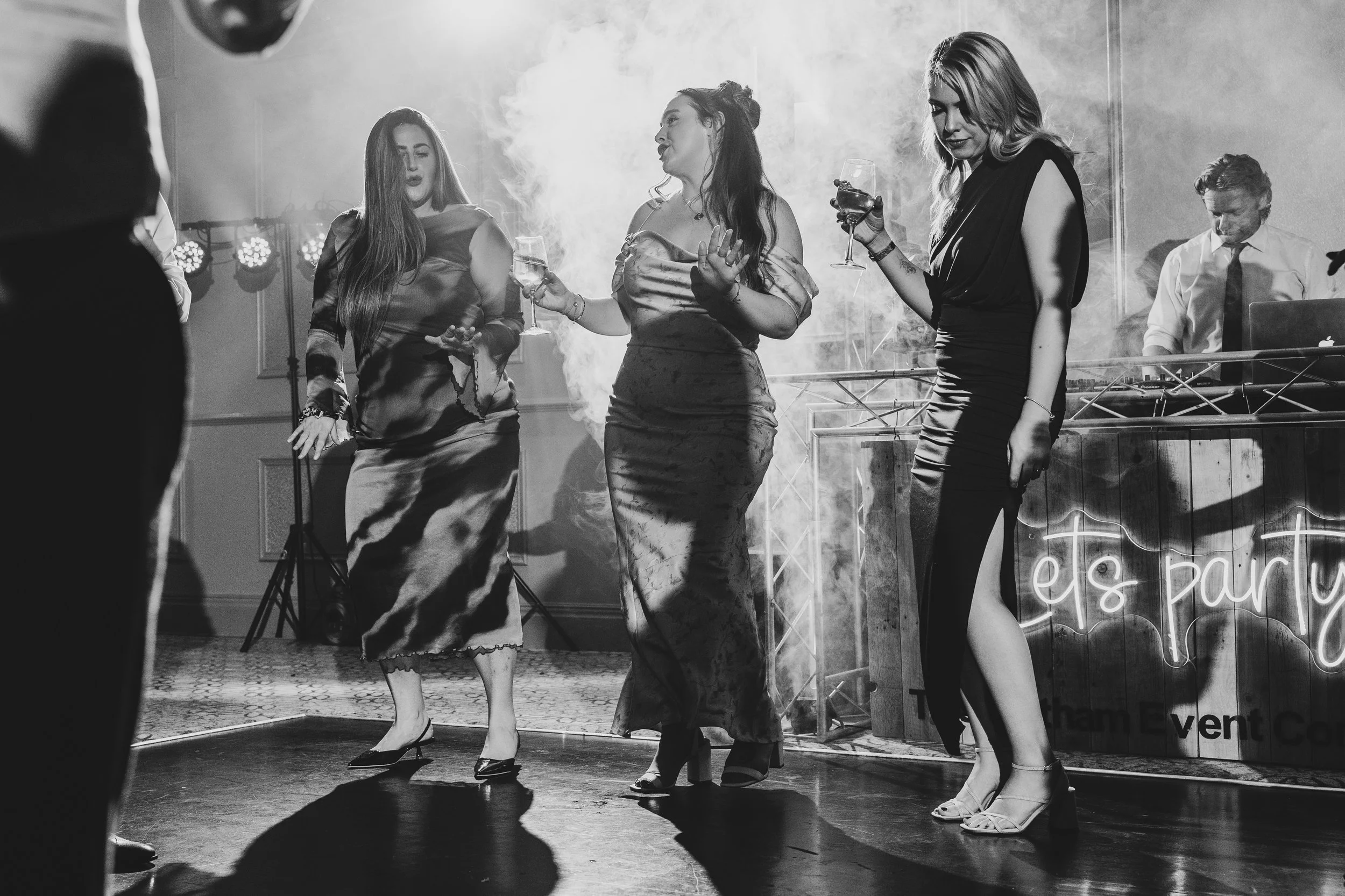 Stacy & Aaron-695.jpg