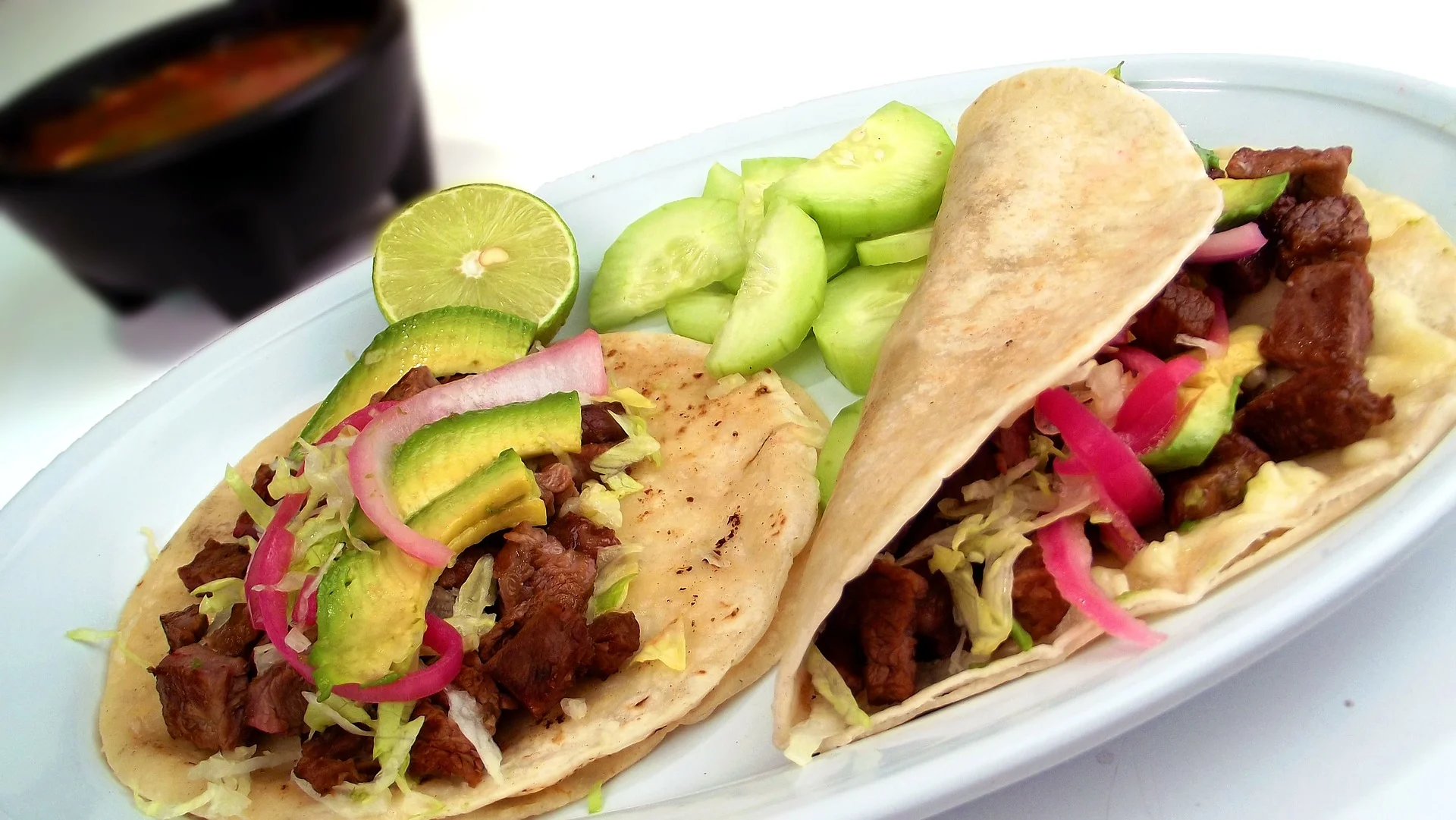 tacos-245241_1920.jpg