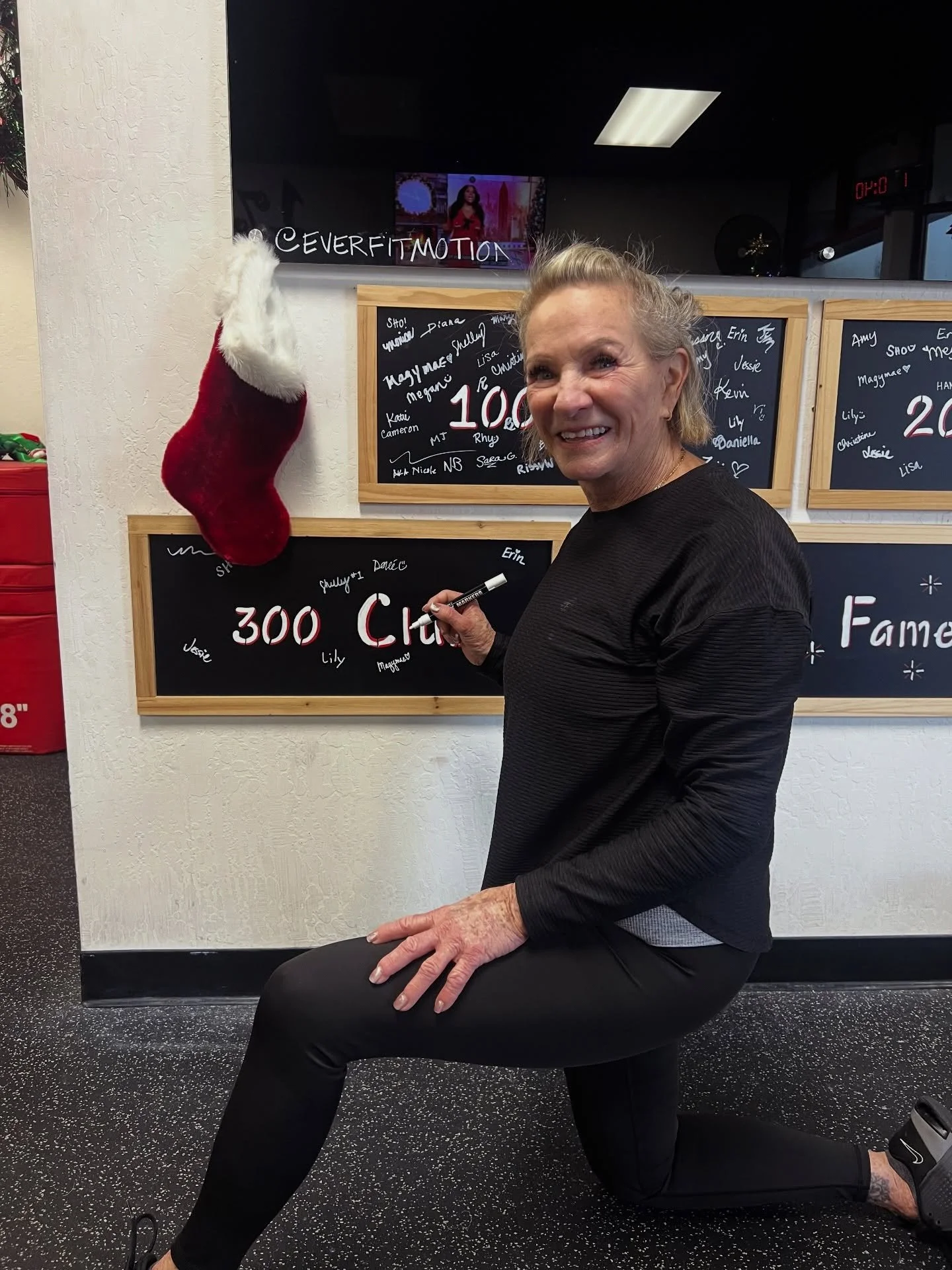 Momma Bowk hits the 300 class board!!! ☑️

Congratulations mom! I know how much you wanted to accomplish this&hellip;&hellip; and you did with 1 day left in 2025!

I am honored to be in your corner helping you stay healthy and pain free. Thank you fo