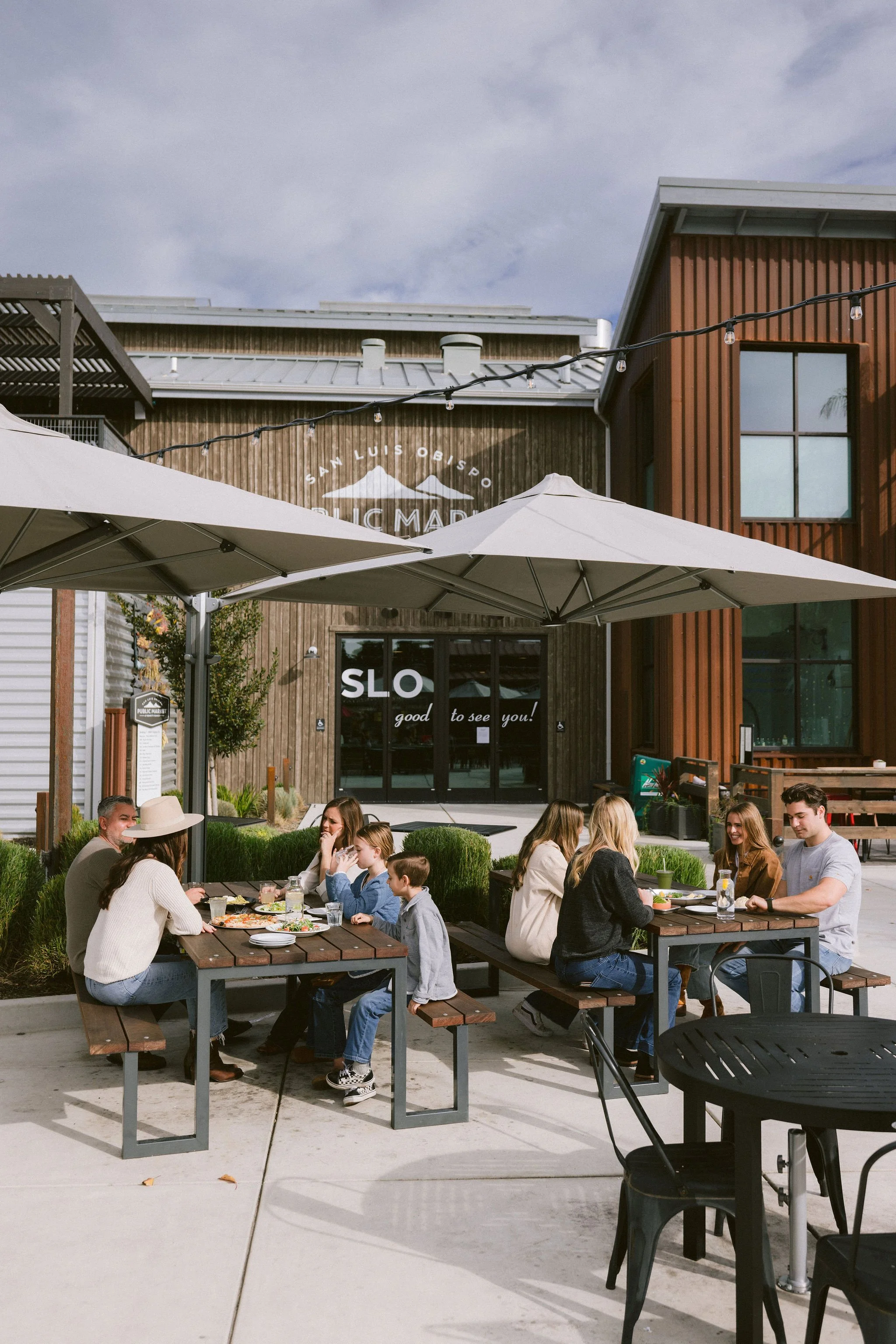 acacia_productions-SLO_public_market-0086.jpg