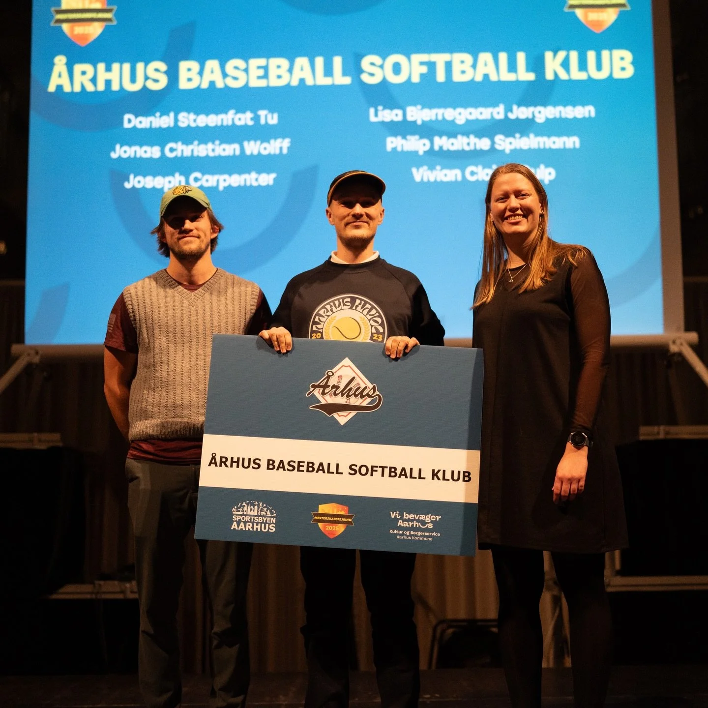 D. 30. januar var @aarhushavoc p&aring; R&aring;dhuset for at blive hyldet for deres titel som Danmarksmestre! Det er nu anden gang at Aarhus Havoc er p&aring; r&aring;dhuset og d. 15. Marts skal de igen til DM i Baseball5. 

Vi krydser fingrer for e
