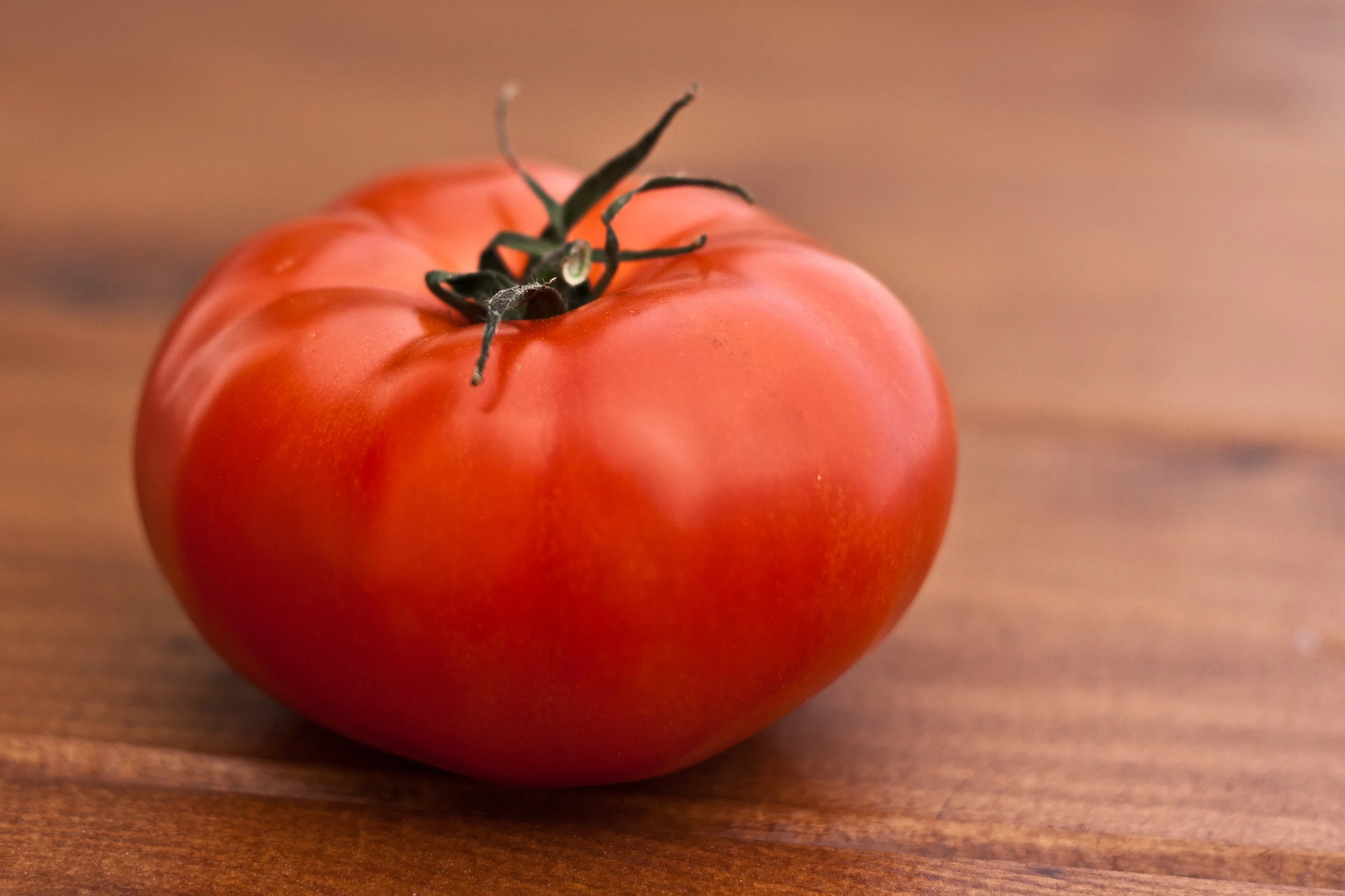 red-tomato-vegetable.jpg