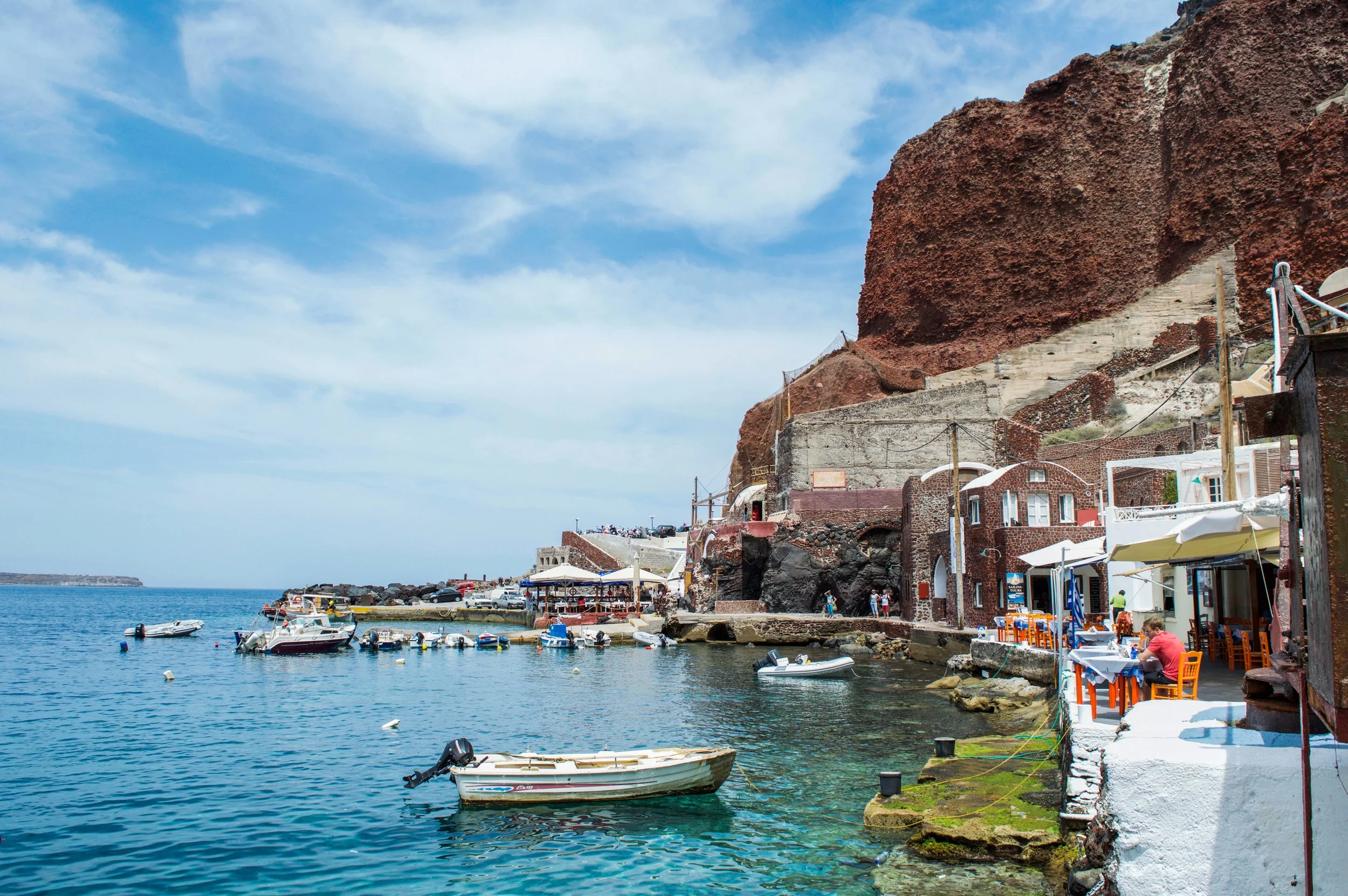 Rent a vehicle to visit Santorini's best spots. From the fishing port of Ammoudi Bay to the lighthouse of Akrotiri, move at your own pace and make the most of our island's offerings