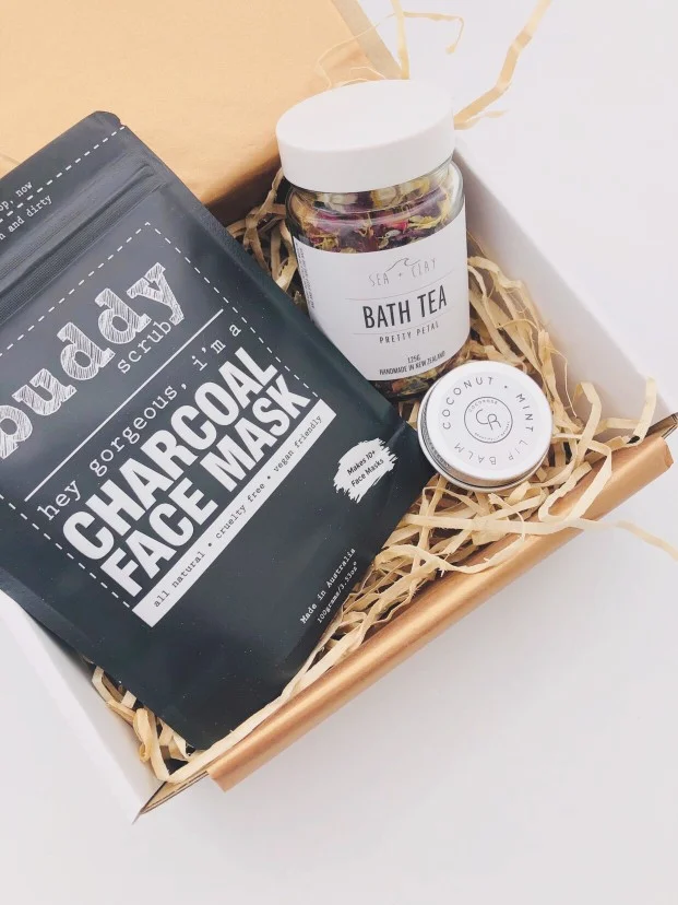 Fresh Face gift box.jpg