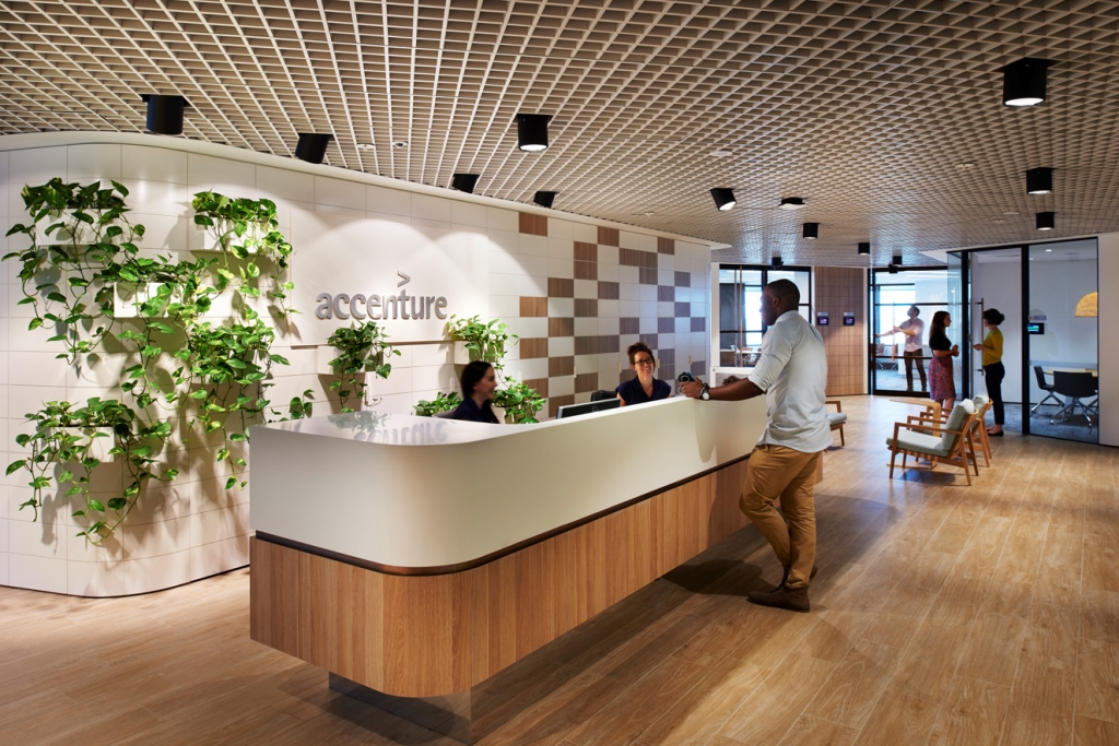Accenture Focus Fitout - Accenture Laminate Flooring
