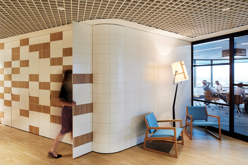 Accenture Focus Fitout - Accenture Laminate Flooring