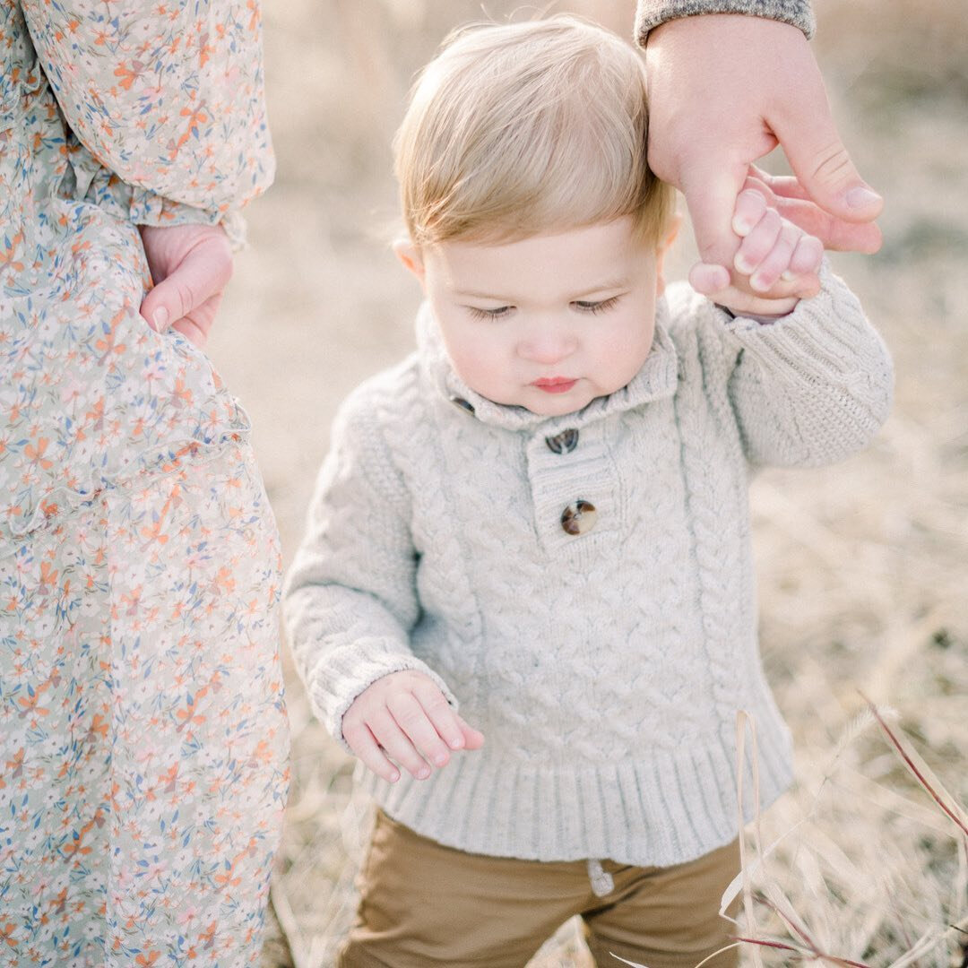 Those first steps with mom and dad 💕 How special is it for parents to have a keepsake of their little ones' milestones?​​​​​​​​
​​​​​​​​
Image by: @laceyrene.studios​​​​​​​​
Image edited using Noble Signature Preset​​​​​​​​​​​​​​​​
​​​​​​​​
#noblepr