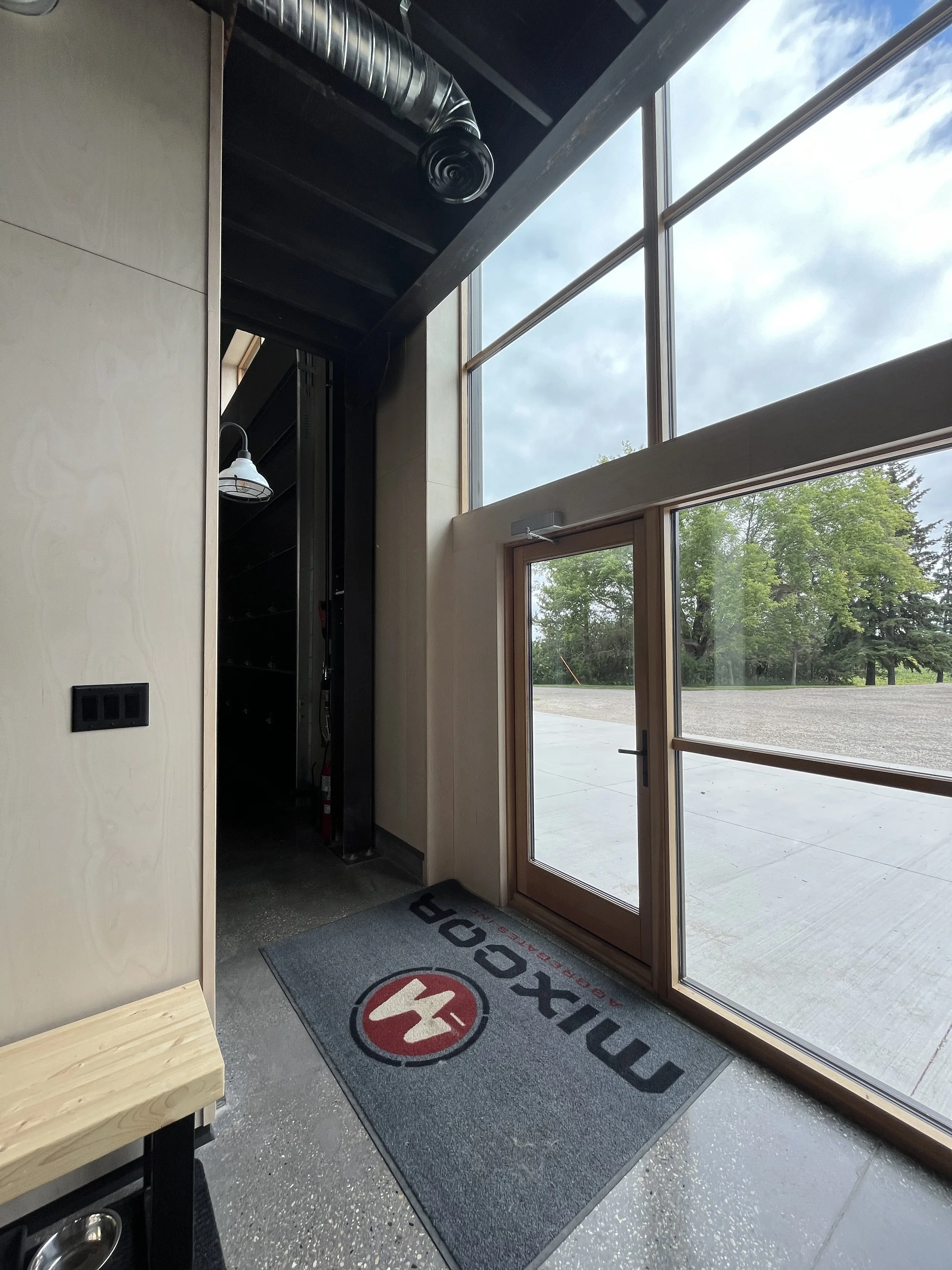 20F127DD-8DA8-40AA-9734-E4AEBD46DE23.jpg