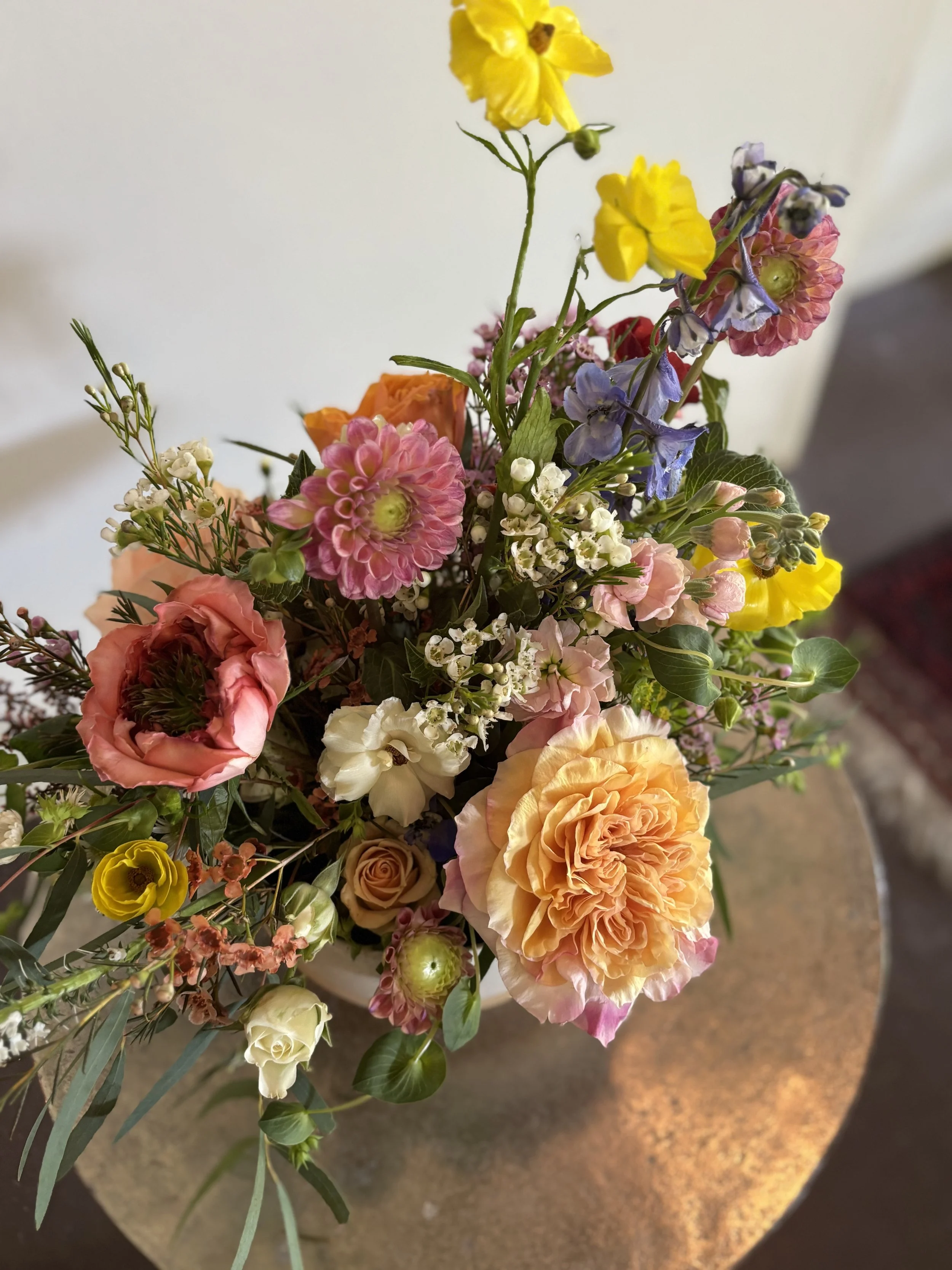 Table Centerpiece in Low Ceramic Vessel