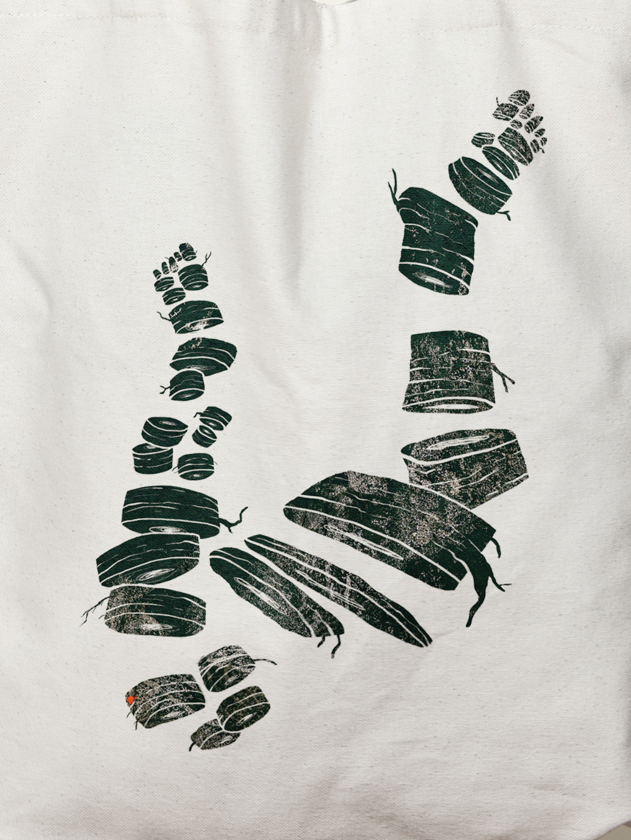 ToteBag-close-up-legs2.jpg