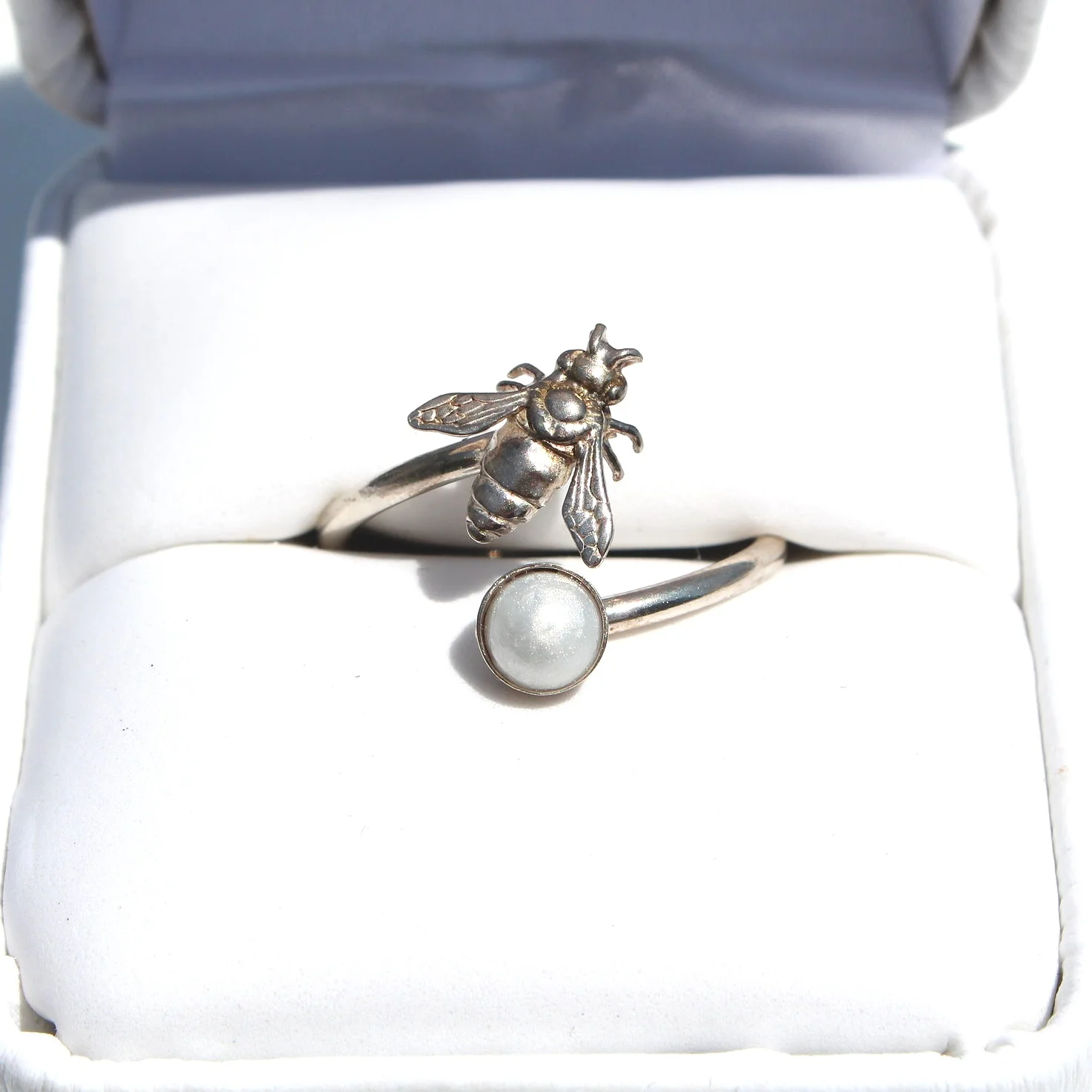 Bee Wrap Ring