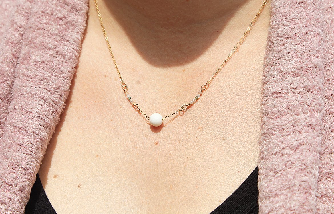 Petite Pearl Choker