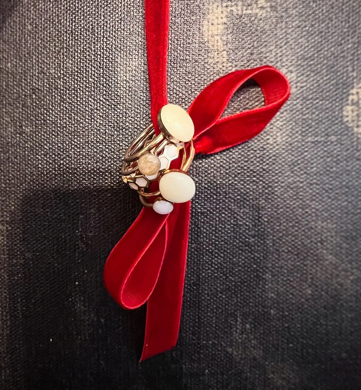 Black Friday prices continue! ✨

Your support has been AMAZING!  Let this be our gift to you 🎁 🎄 

If you&rsquo;re planning to order breast milk jewelry, now is the time! We won&rsquo;t be able to put our entire collection on sale again for at leas