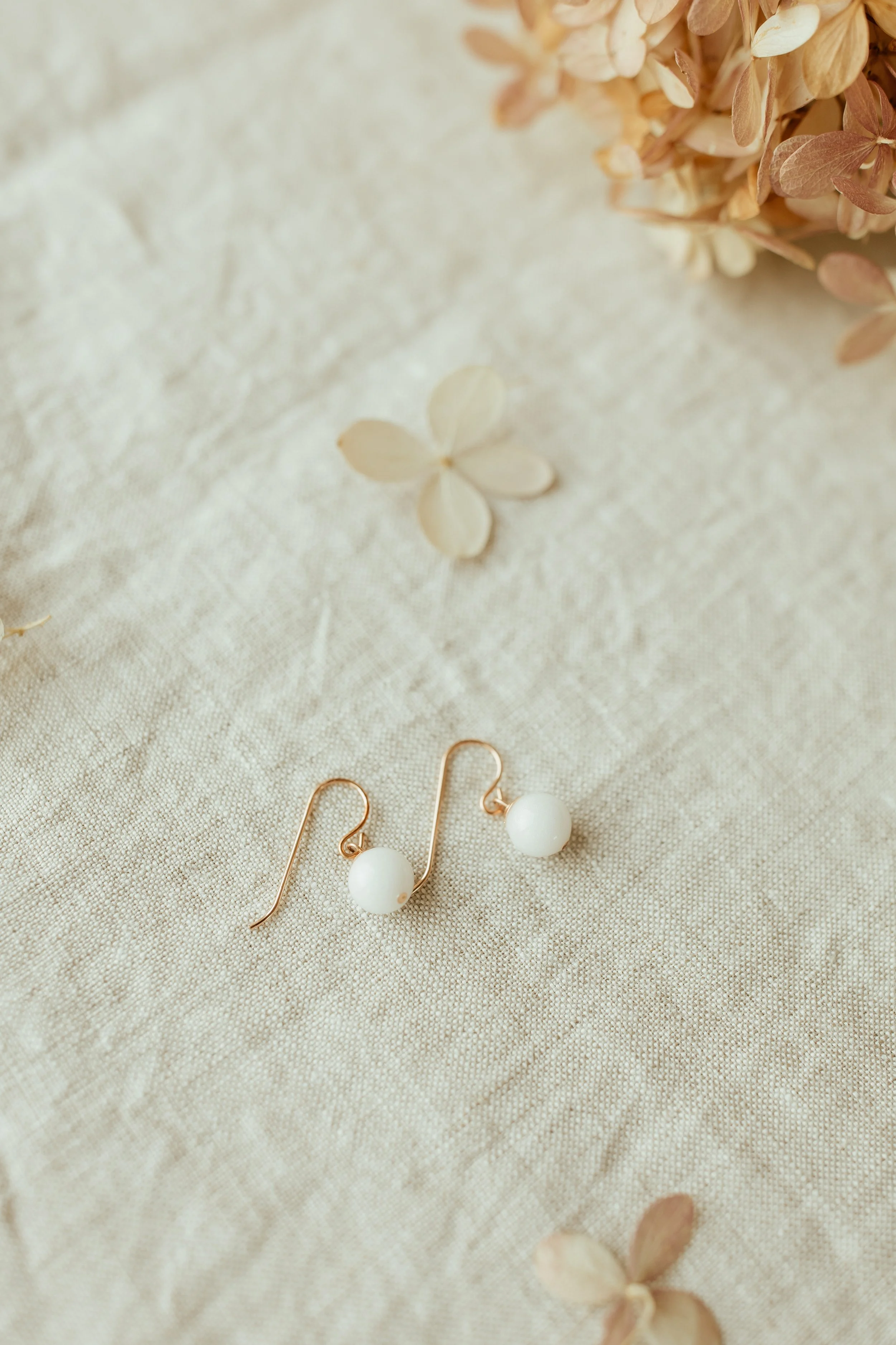 Yellow Gold Pearl Drop Earring with hook backs