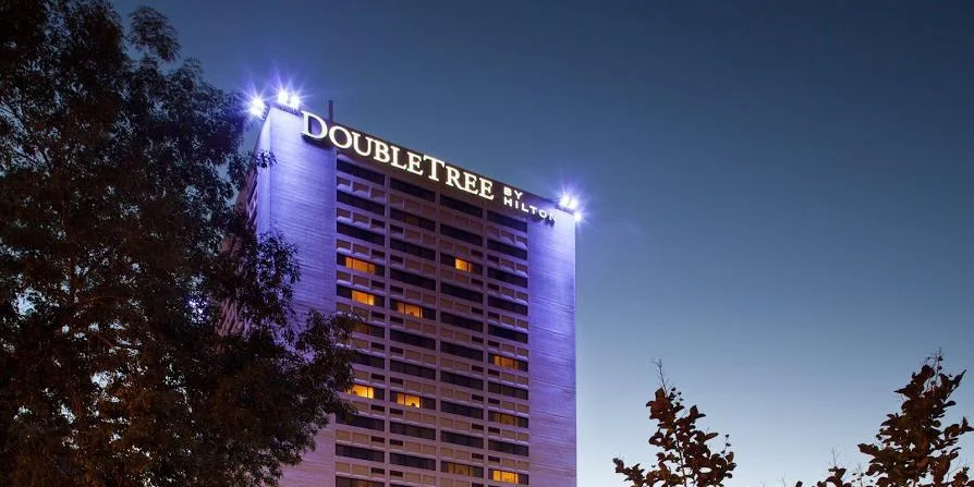 DoubleTree-by-Hilton-Hotel-Albuquerque-Albuquerque-NM-c8785f33-8efc-4afd-a99b-6150fb02e462-97450e389c42885476f1fbe9bc5bca5a.jpg