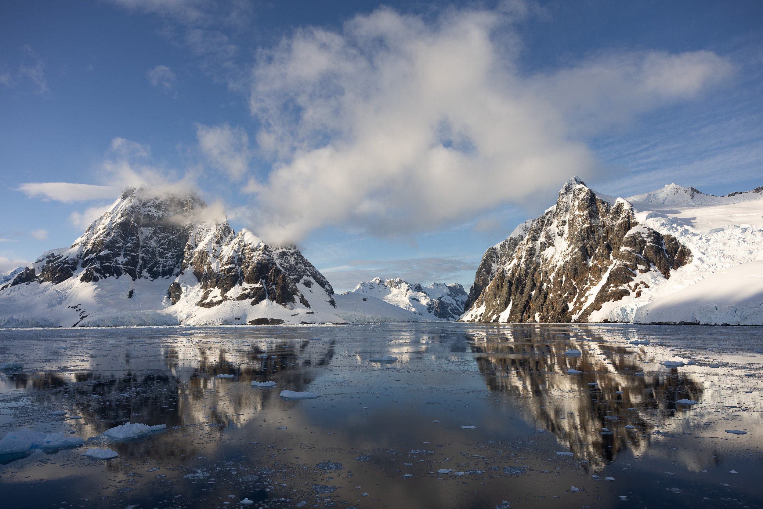 @Julie_Chandelier_Antarctica 2-27.jpg
