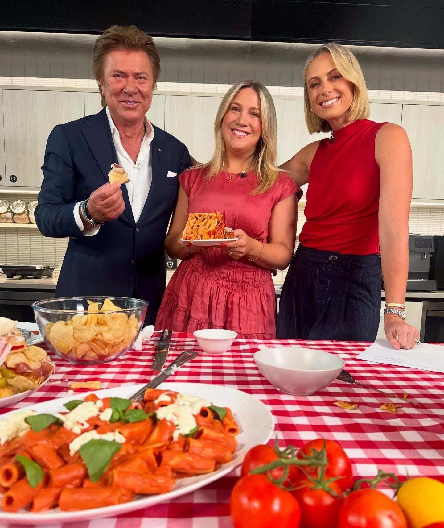 I had SO much fun chatting pasta cakes, aperitivo chip towers, and my illustrated recipes cookbook on @thetodayshow with @sylviajeffreys &amp; @richardwilkins! Who tuned in? 🍅🍝📺📕 Full clip coming soon! 

&hellip;

Pasta cake, pasta recipe, how to
