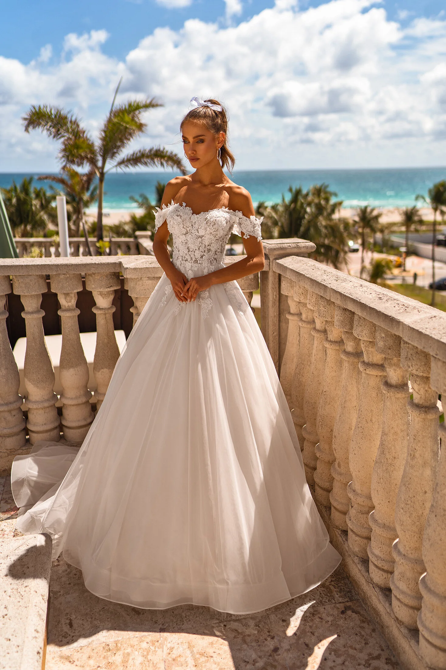 CB0B9382-56AA-49B0-B5BC-8029C038A2AD