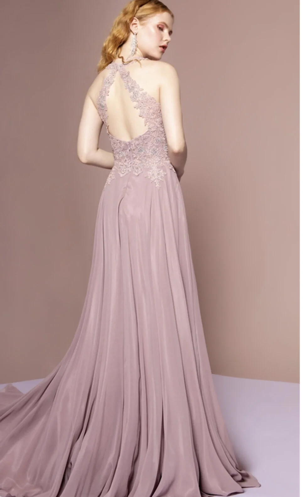 010BCED1-0B8D-4DF1-AEF6-73701FF74C8D