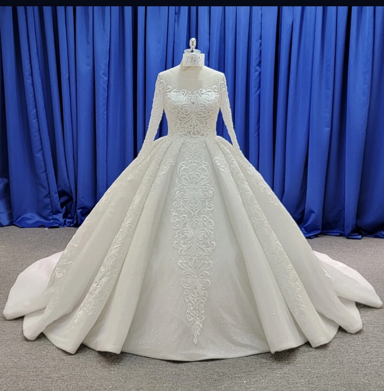 9335B104-C458-4F21-B070-8749FB510841