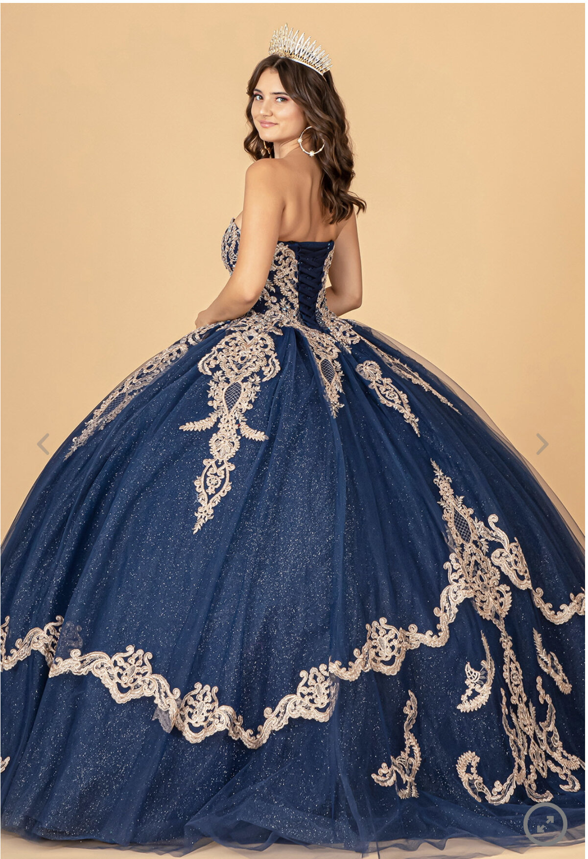 AC3F33C6-A765-4496-9C28-60E25987D56D