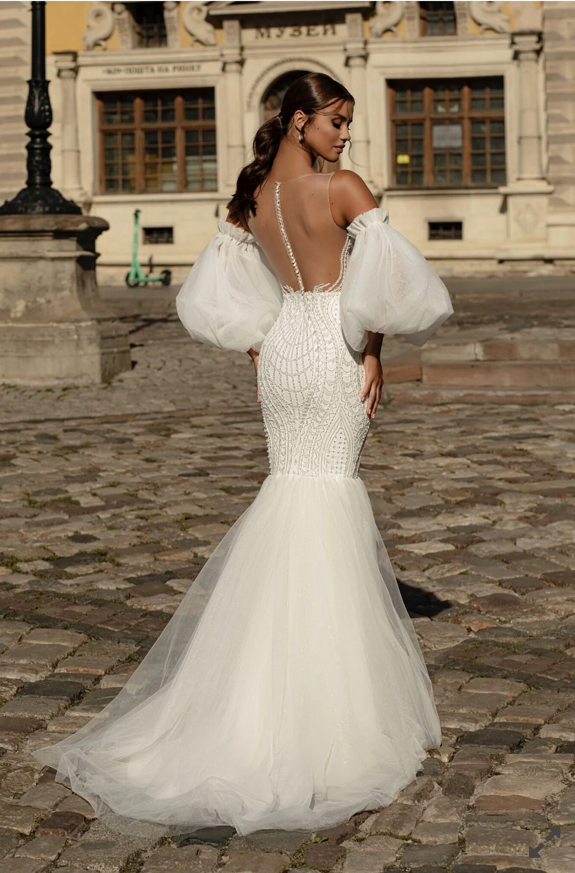 24F3A5E5-080F-43BF-BF20-1D6E18E487E6