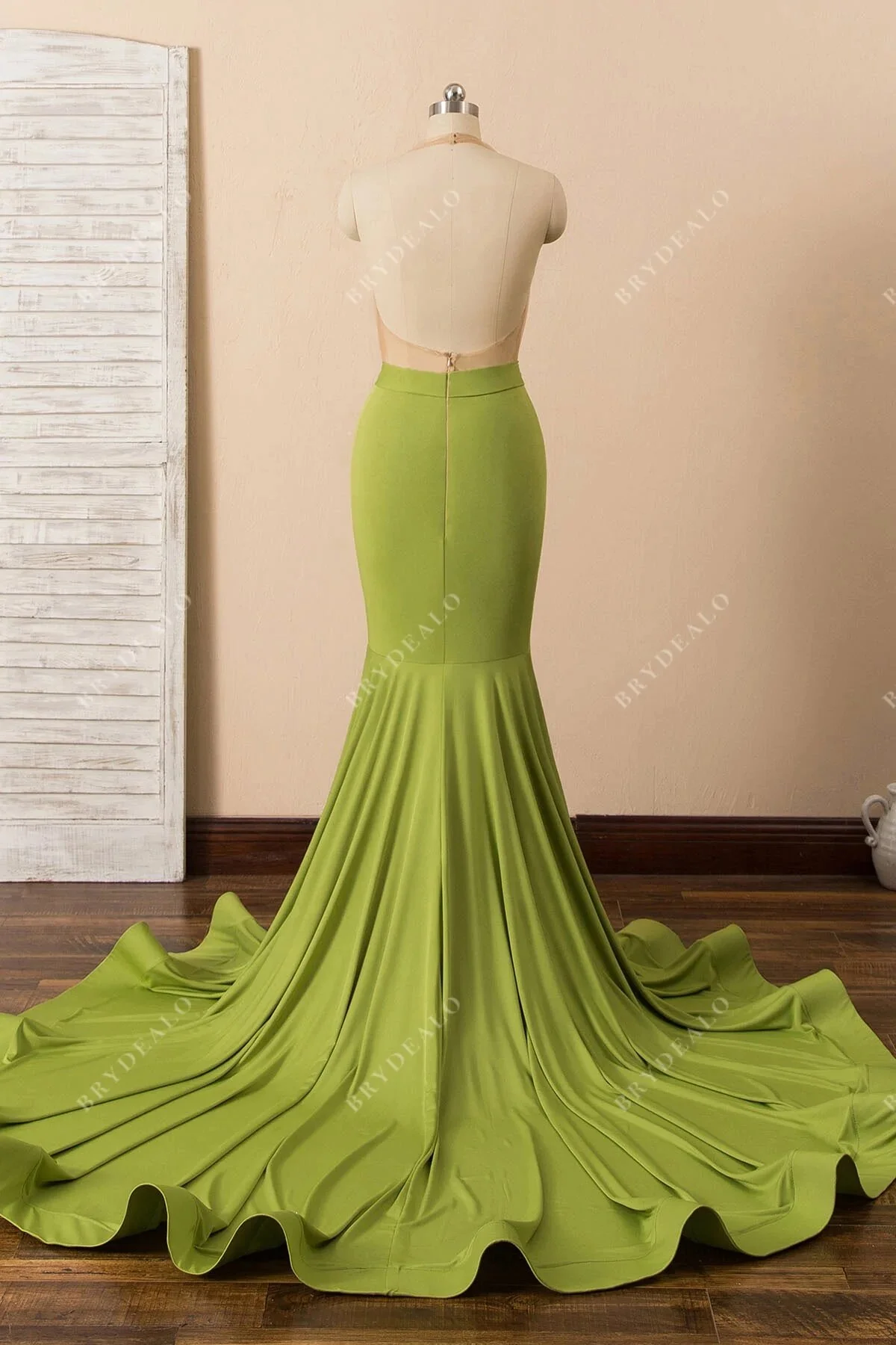 DB7D2147-4750-40DA-A0AF-747CD0B0D081