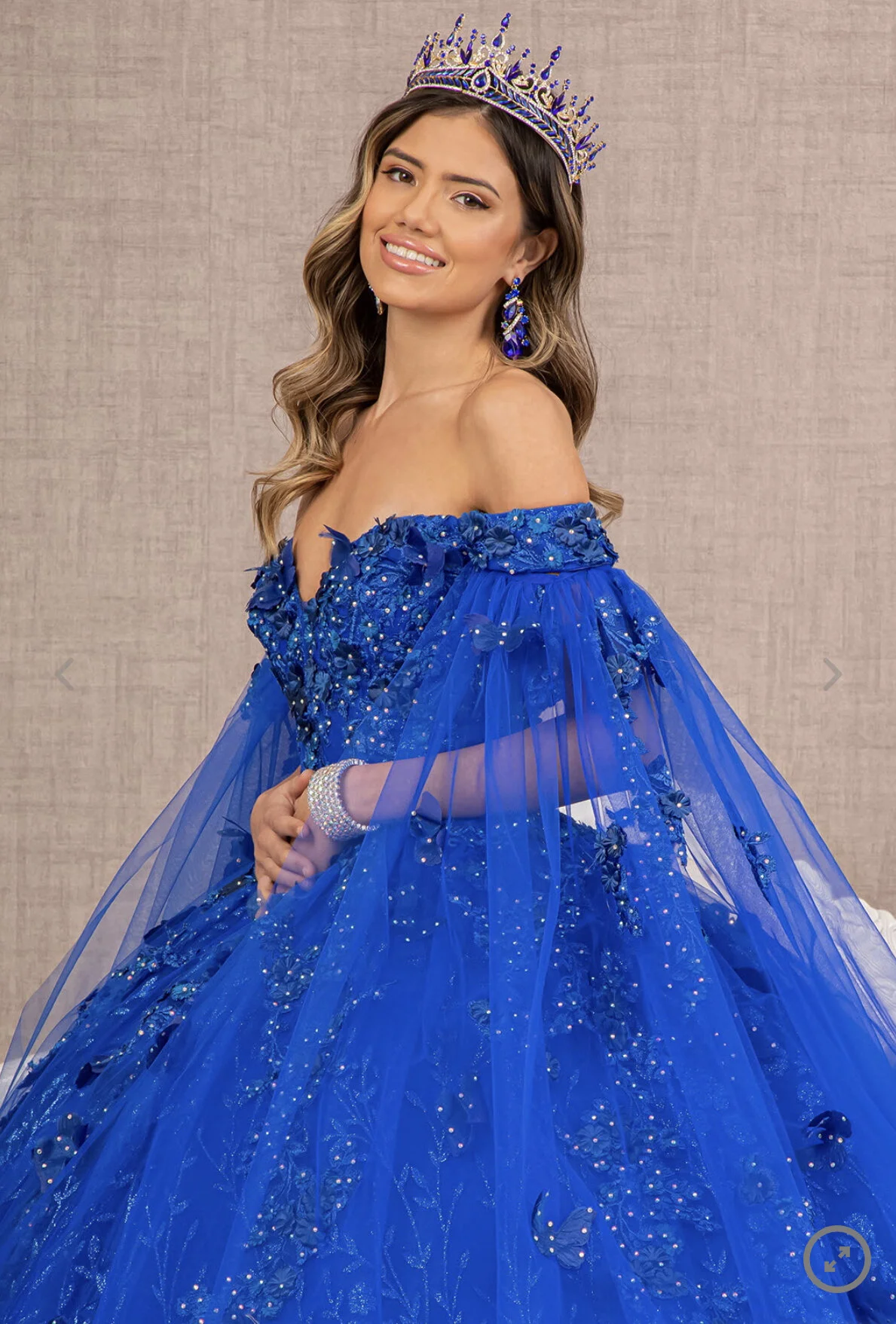 707192EE-E5A4-411C-9098-A4523699F1BB