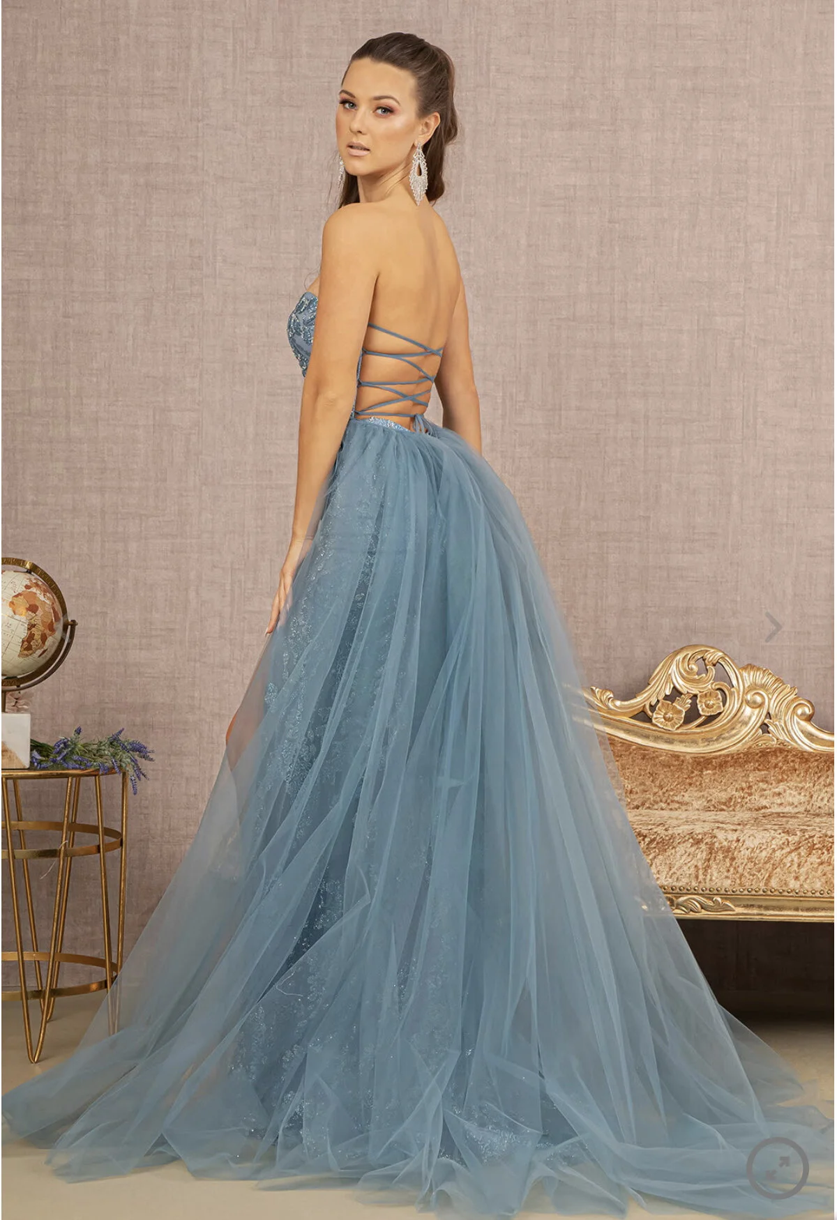 88239808-EFB9-4842-A2BA-329255B44F93