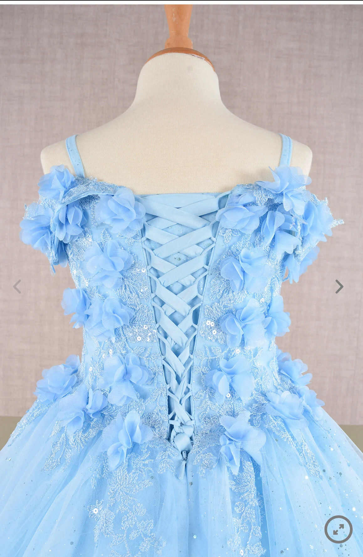 CCD296BA-547D-4EF8-9084-5DB90950DBC3