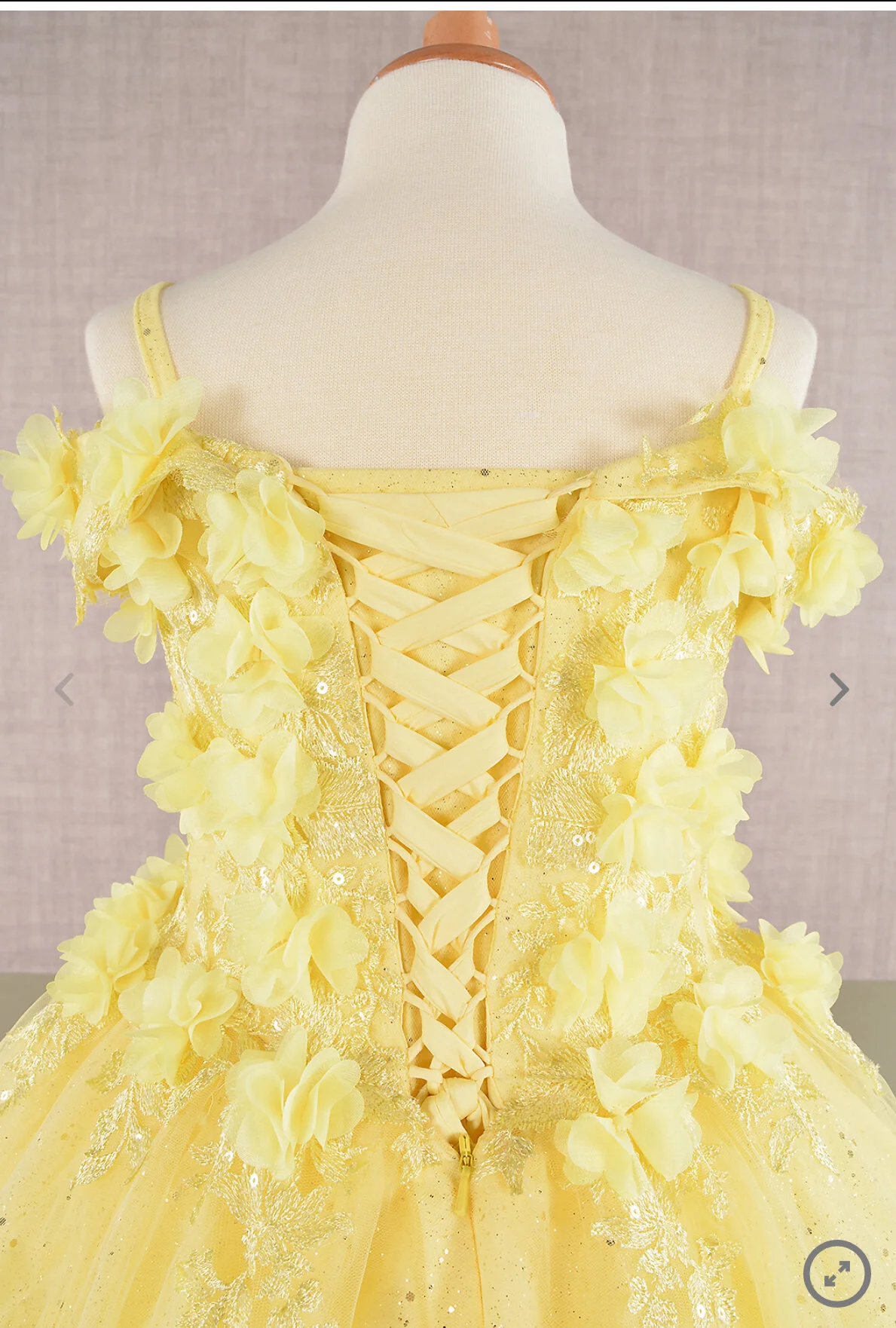 DDB96ED9-1F71-4B29-A5AC-8755E7A2E638