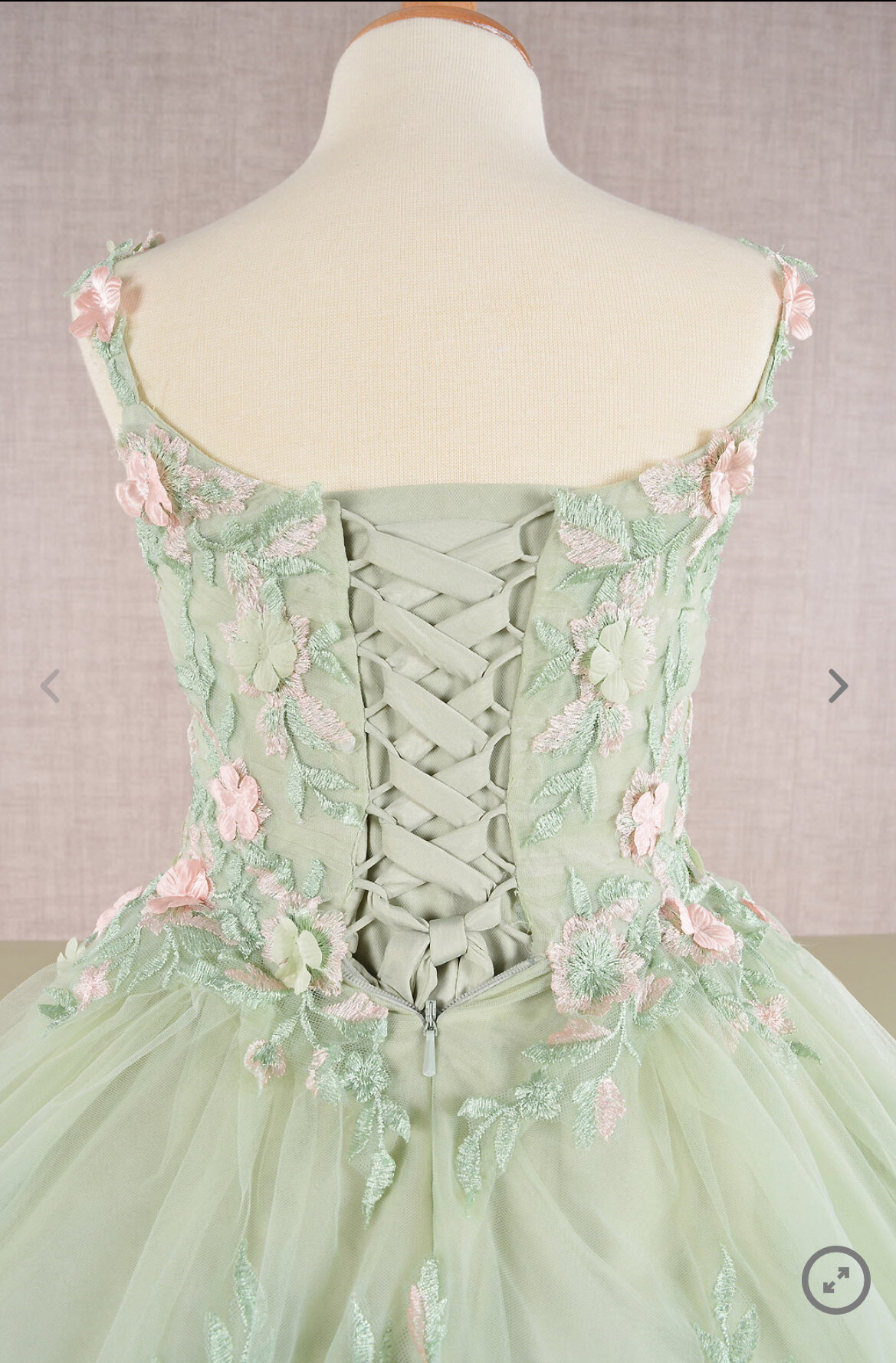 6A6888FA-9FED-4637-9975-420E6CC2F4B4