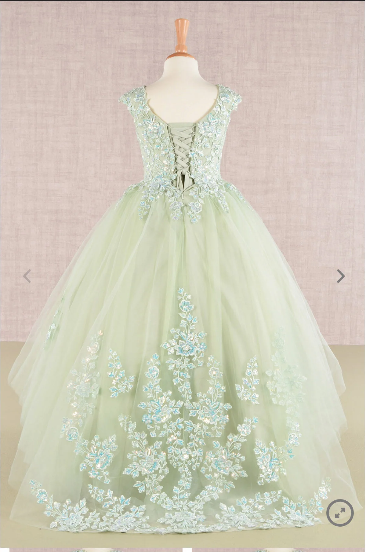 82F6502C-8479-411F-94F8-B603EBBA8AAA