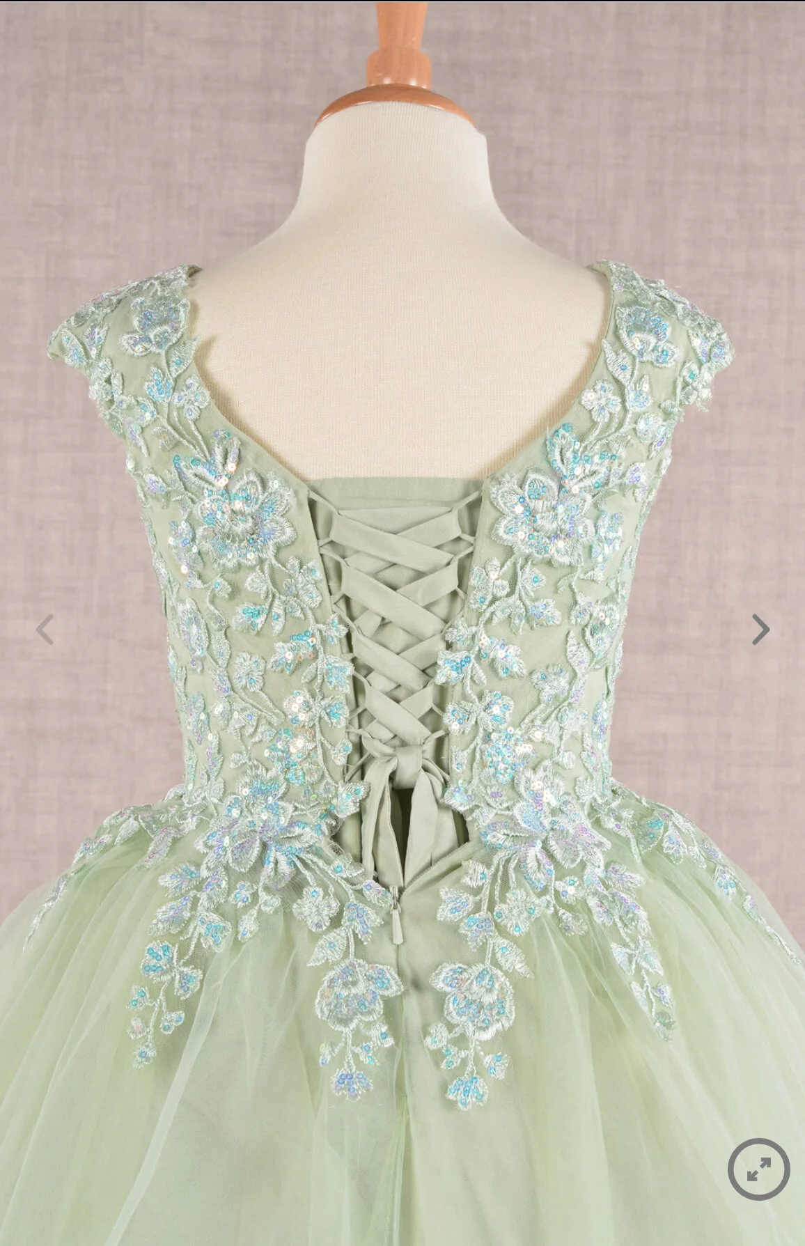 10A557FF-17AB-44B7-BC91-0CC1CBB9DECD