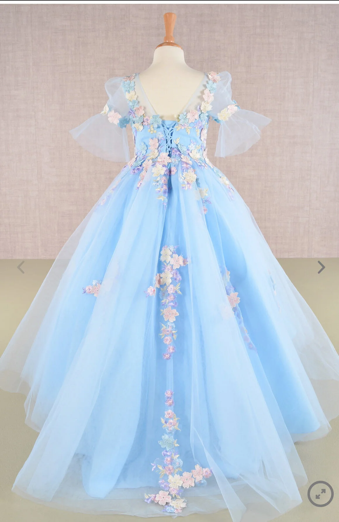 A545F564-438E-48C0-8F73-9F81B3C5E901