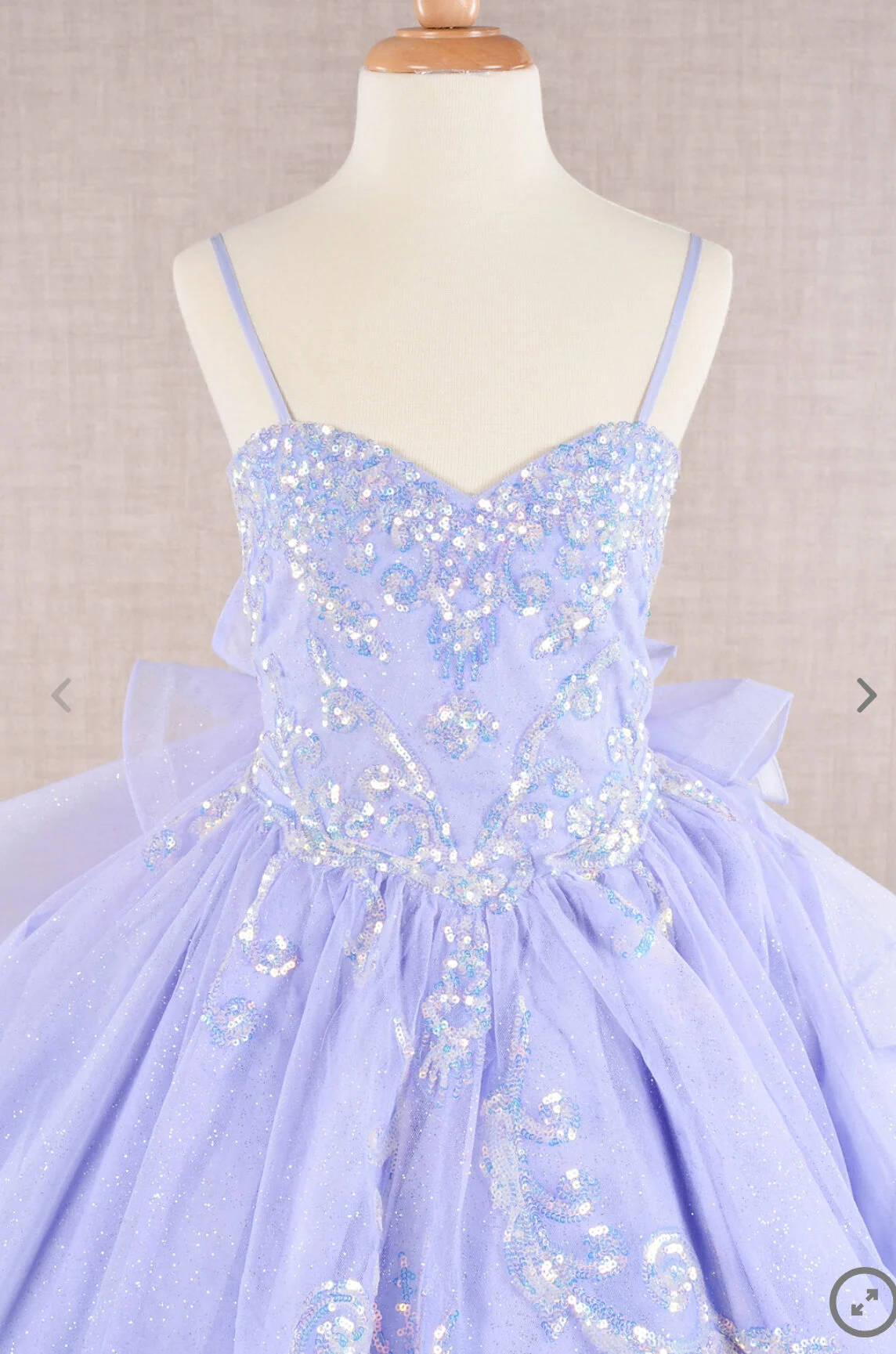 46C8C8C2-1033-43B6-927D-C29F15BE9063